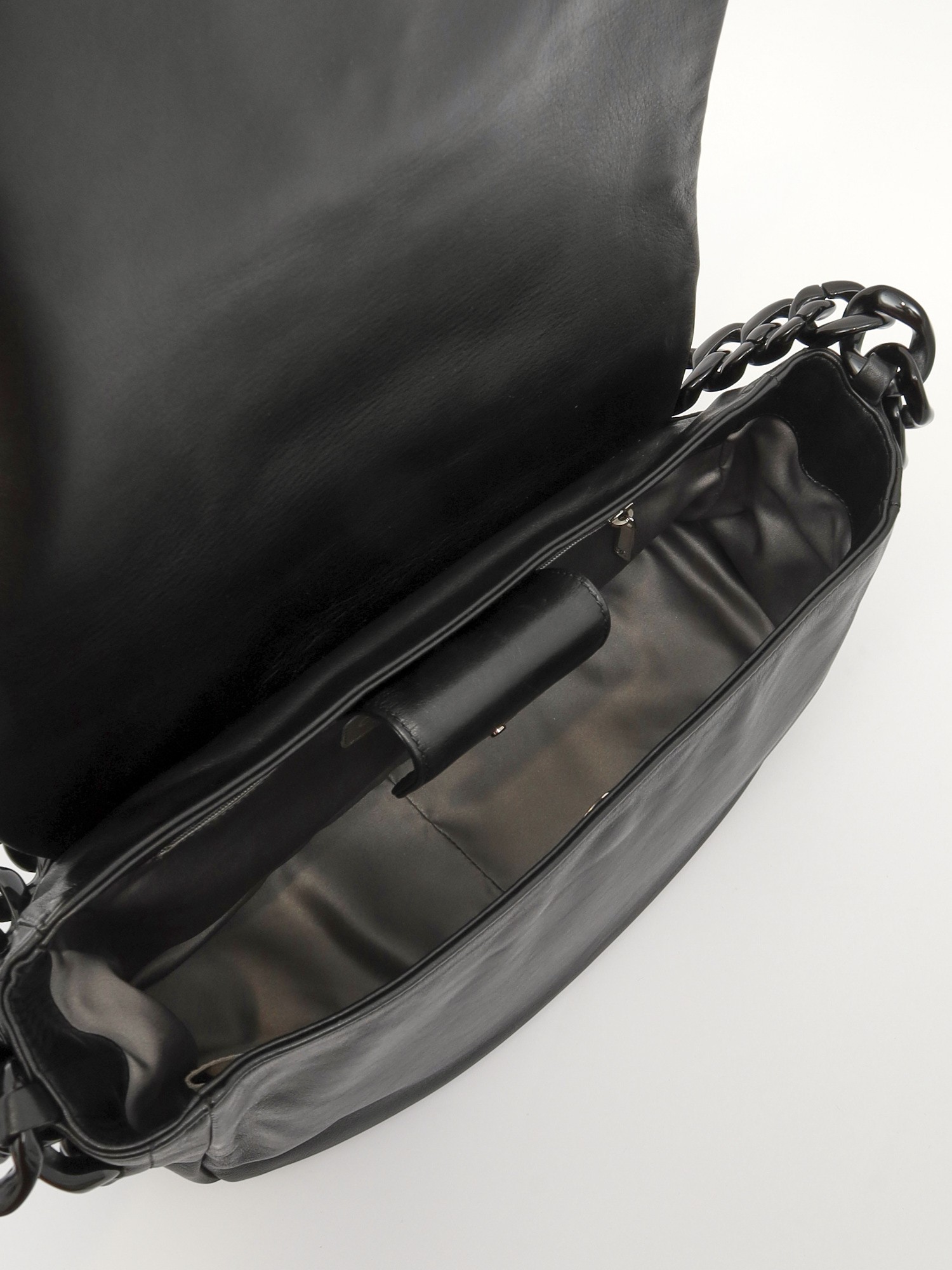 Chanel Leather Bag 10