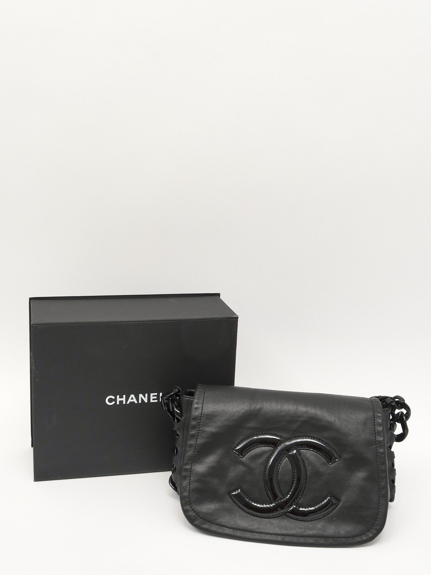 Chanel Leather Bag 4