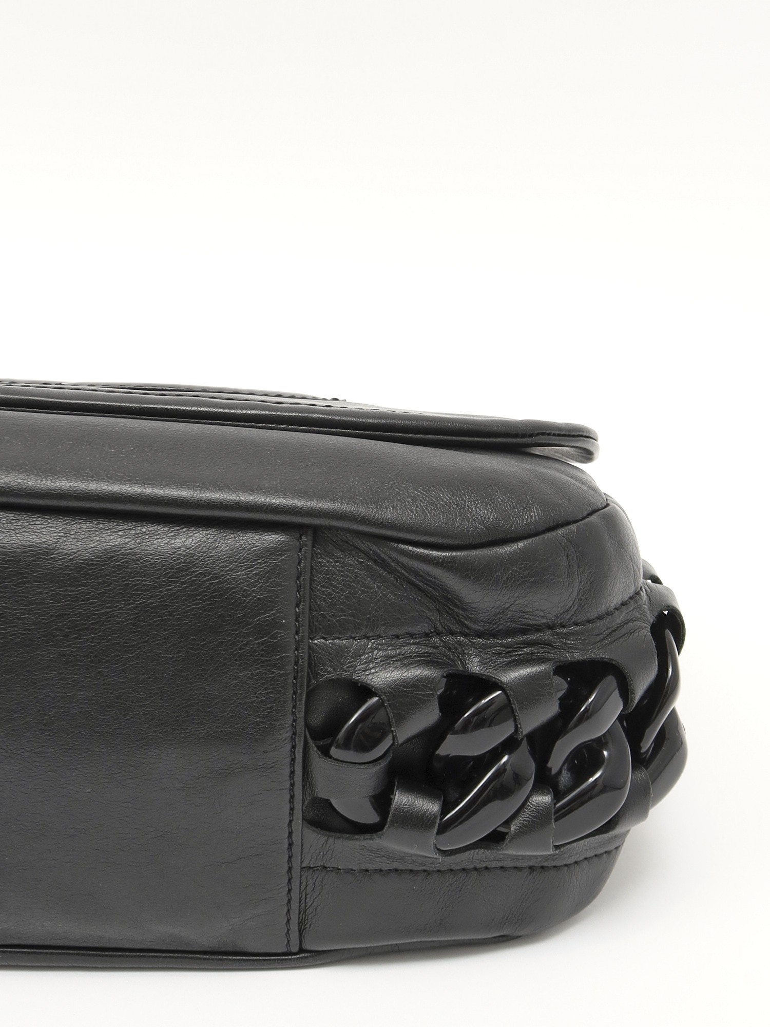 Chanel Leather Bag 9