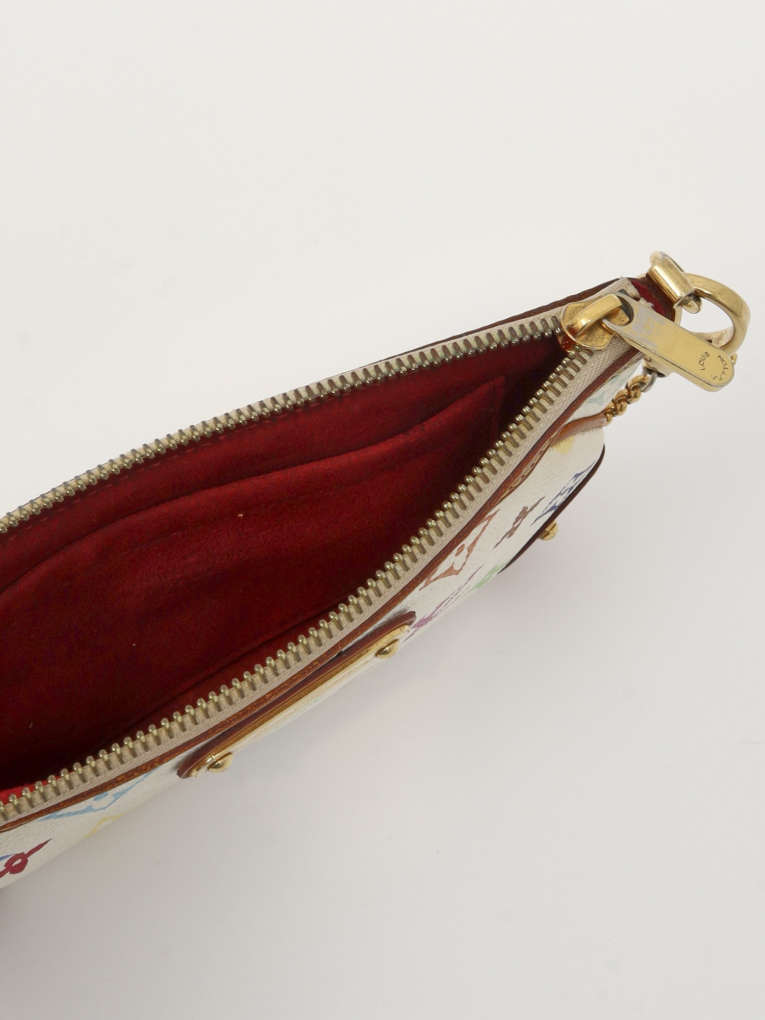 Louis Vuitton Milla 9