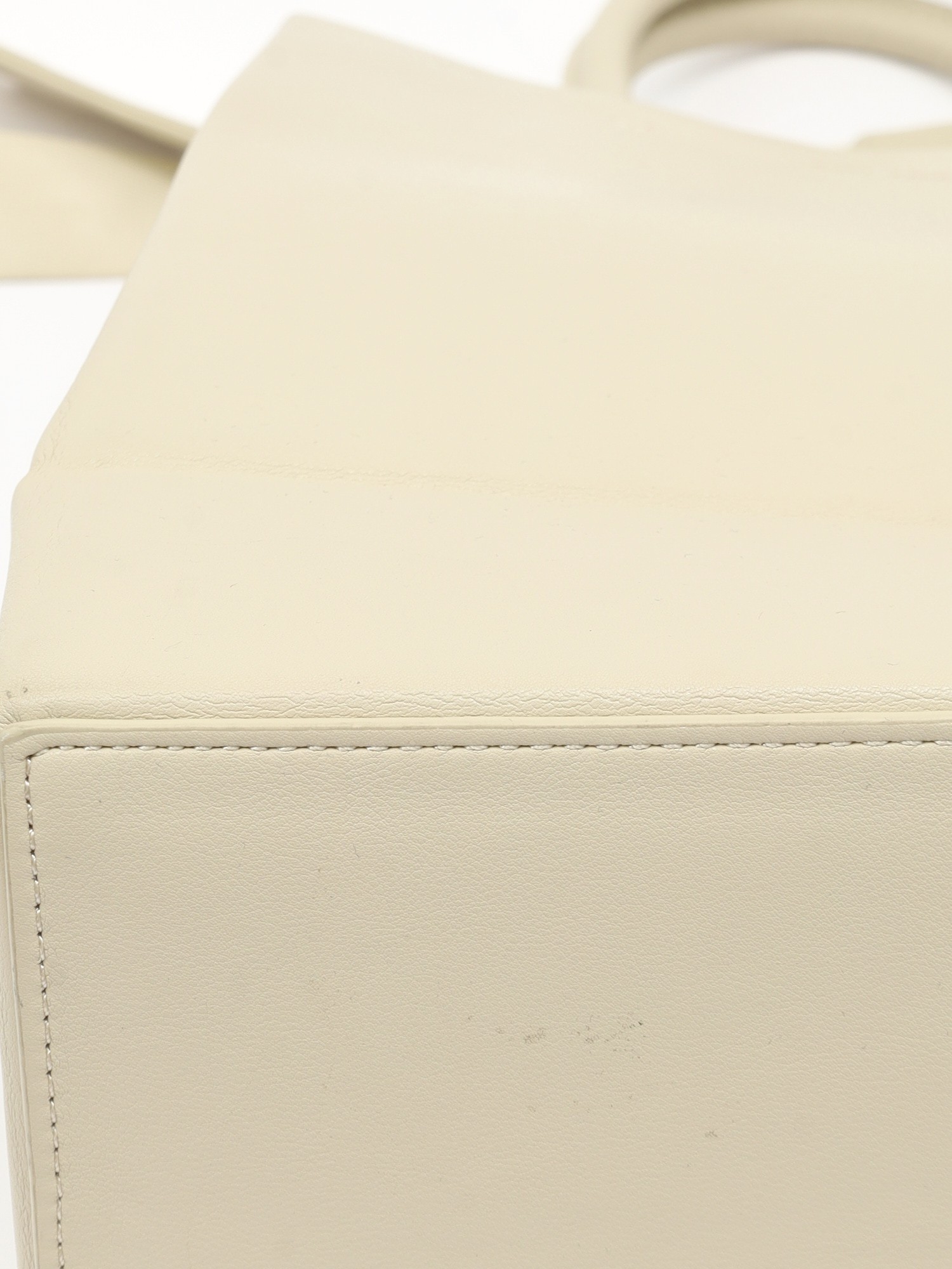 Axel Arigato Leather Bag 10