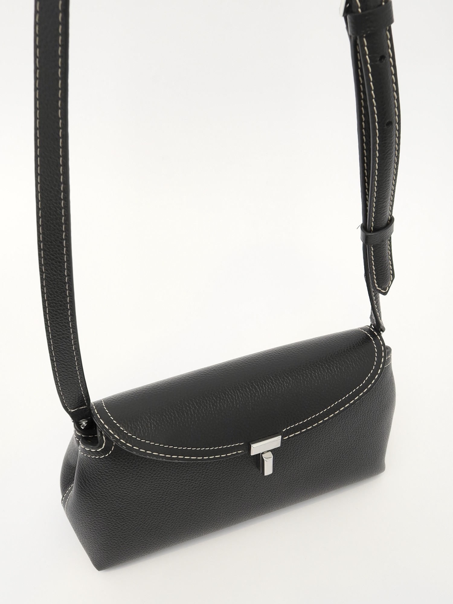 Toteme T-lock  5