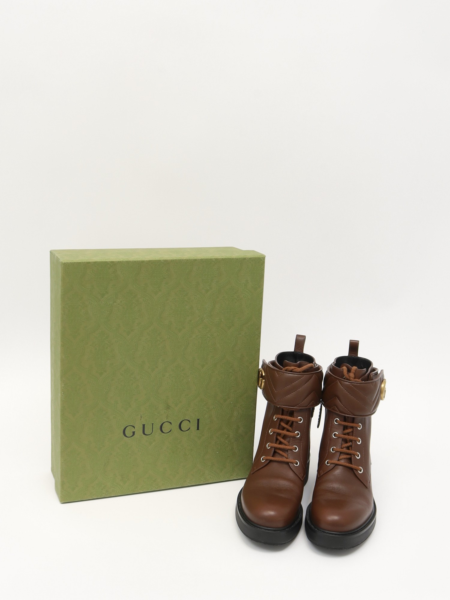 Gucci Shoes 39 11
