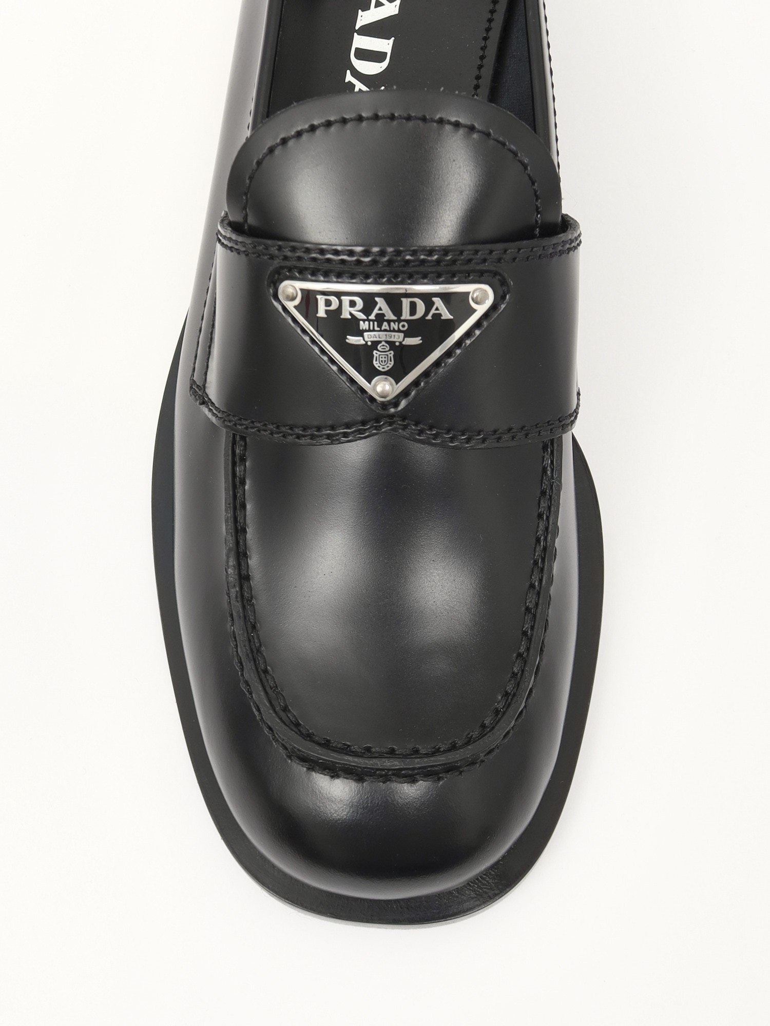 Обувь Prada Laquer Loafers 38.5 изображение #5