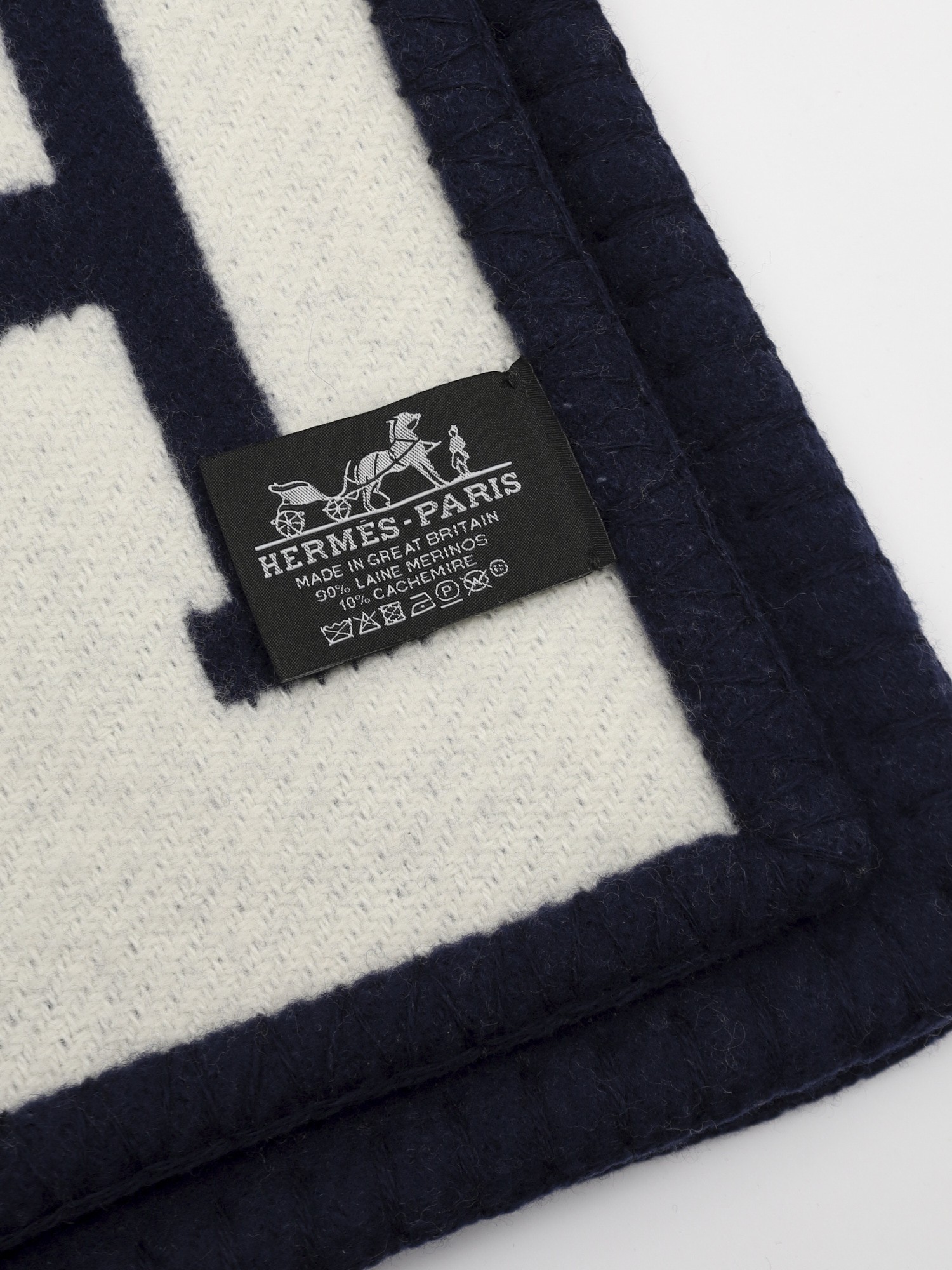 Hermes Blanket 2