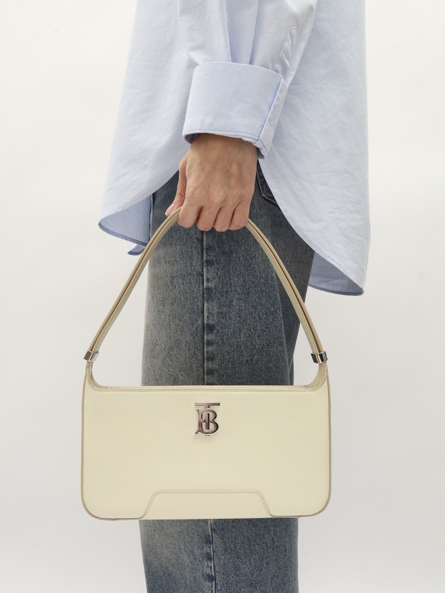 Burberry TB  2