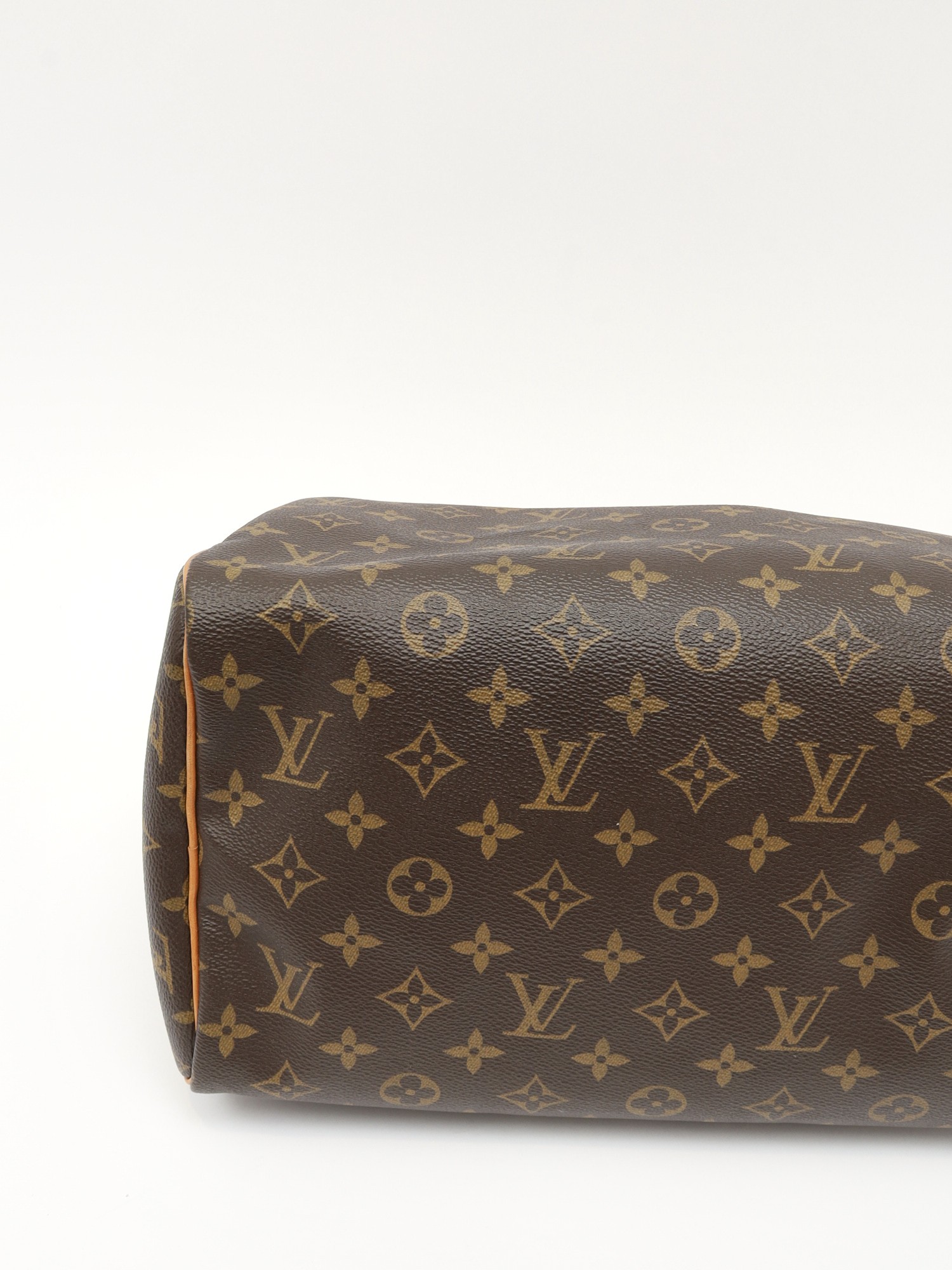 Louis Vuitton Speedy  8