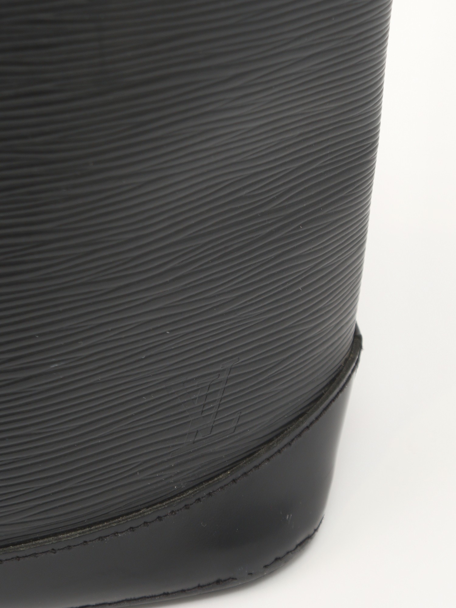 Louis Vuitton Lockit 6