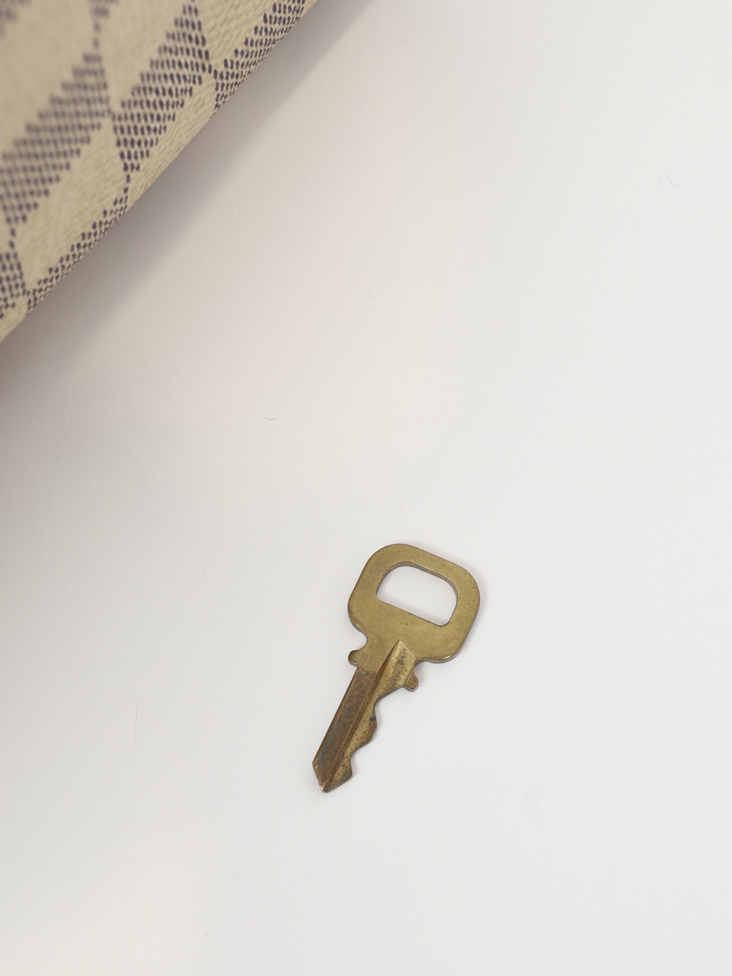 Louis Vuitton Speedy 13