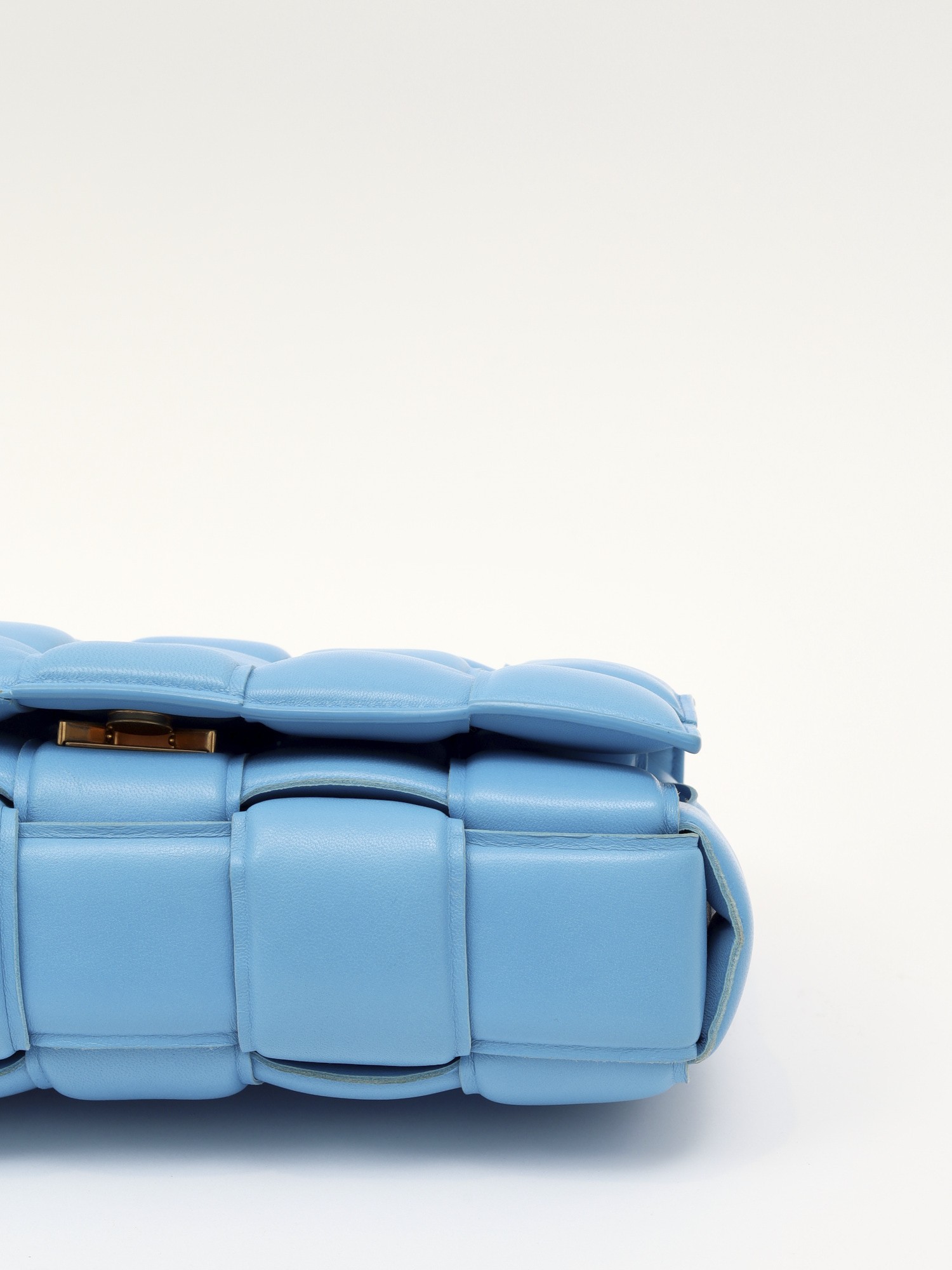 Bottega Veneta Chain Cassette 7