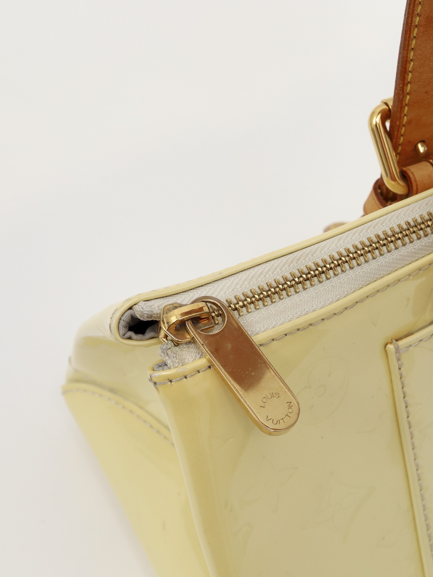 Louis Vuitton Rosewood Avenue 4