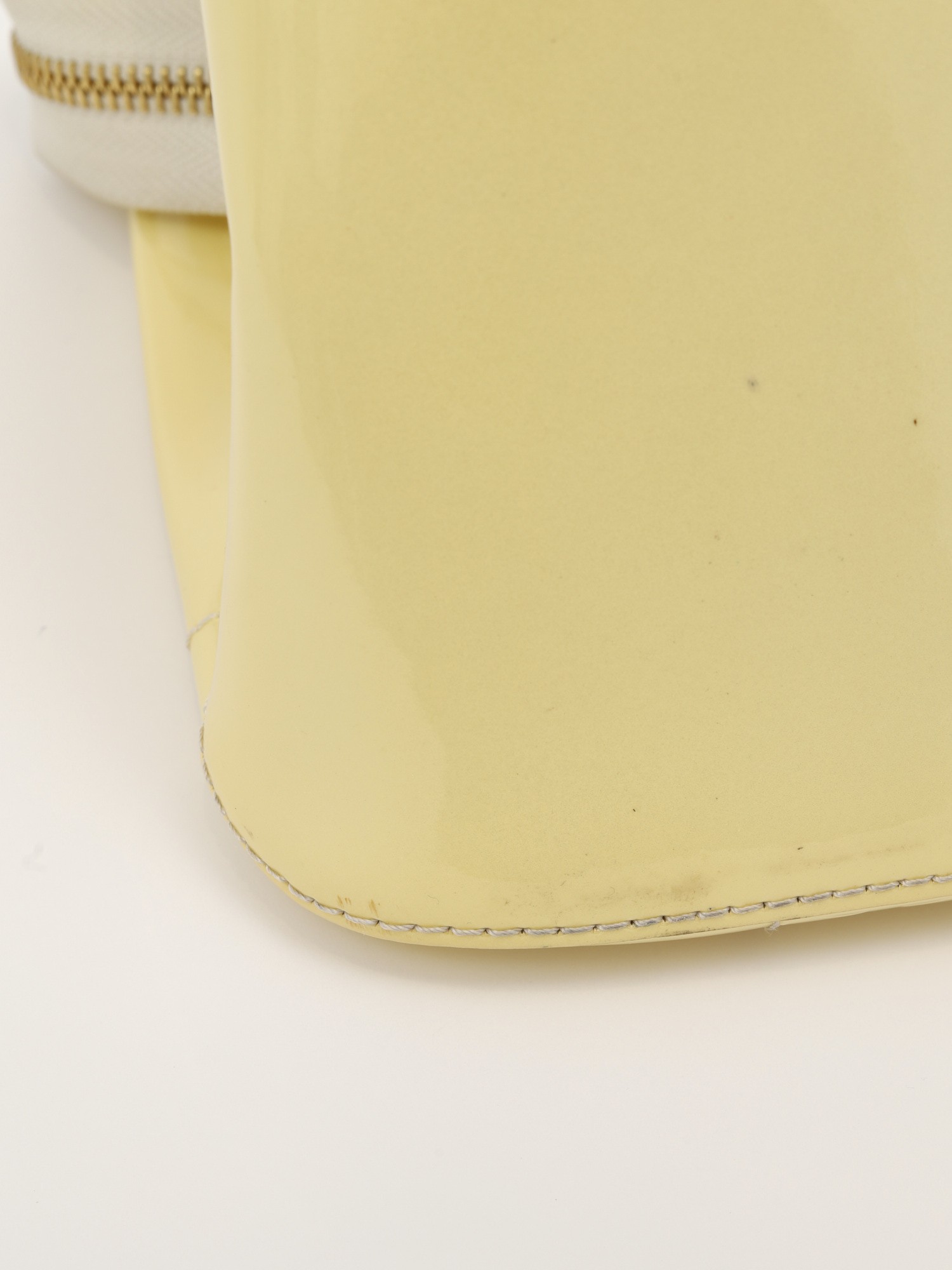 Louis Vuitton Rosewood Avenue 14