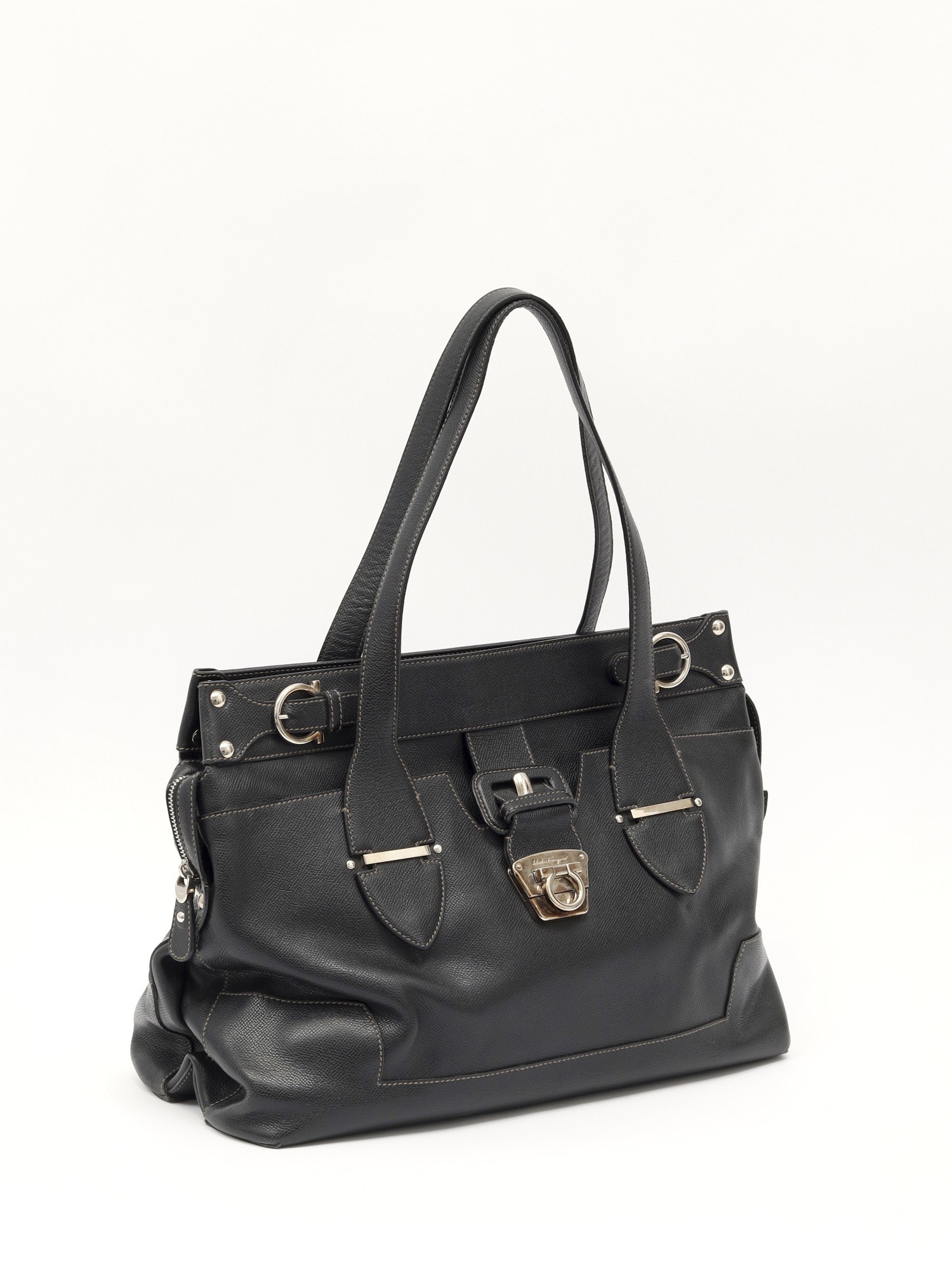 Salvatore Ferragamo Leather Bag 2