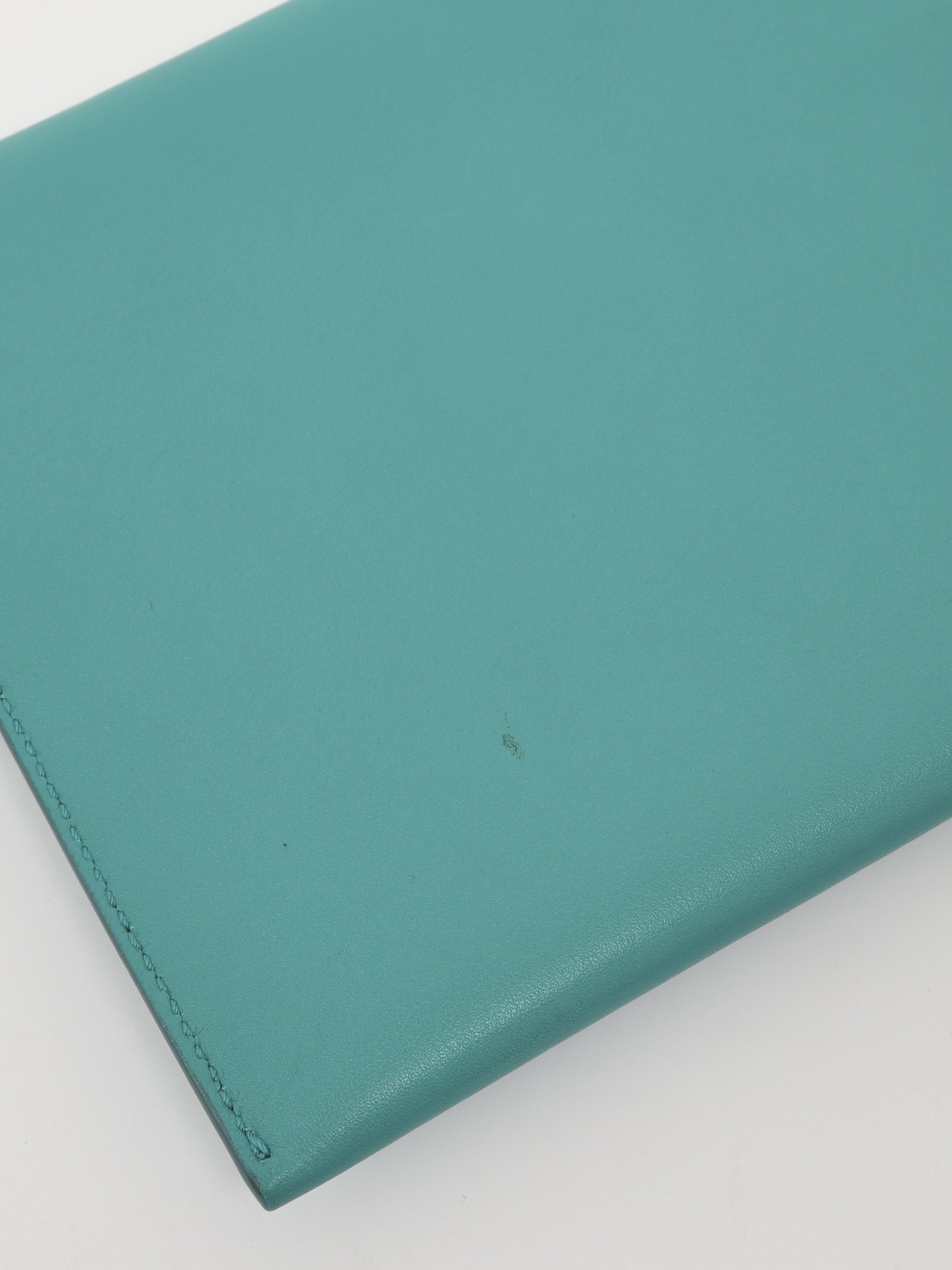 Salvatore Ferragamo Afef 9