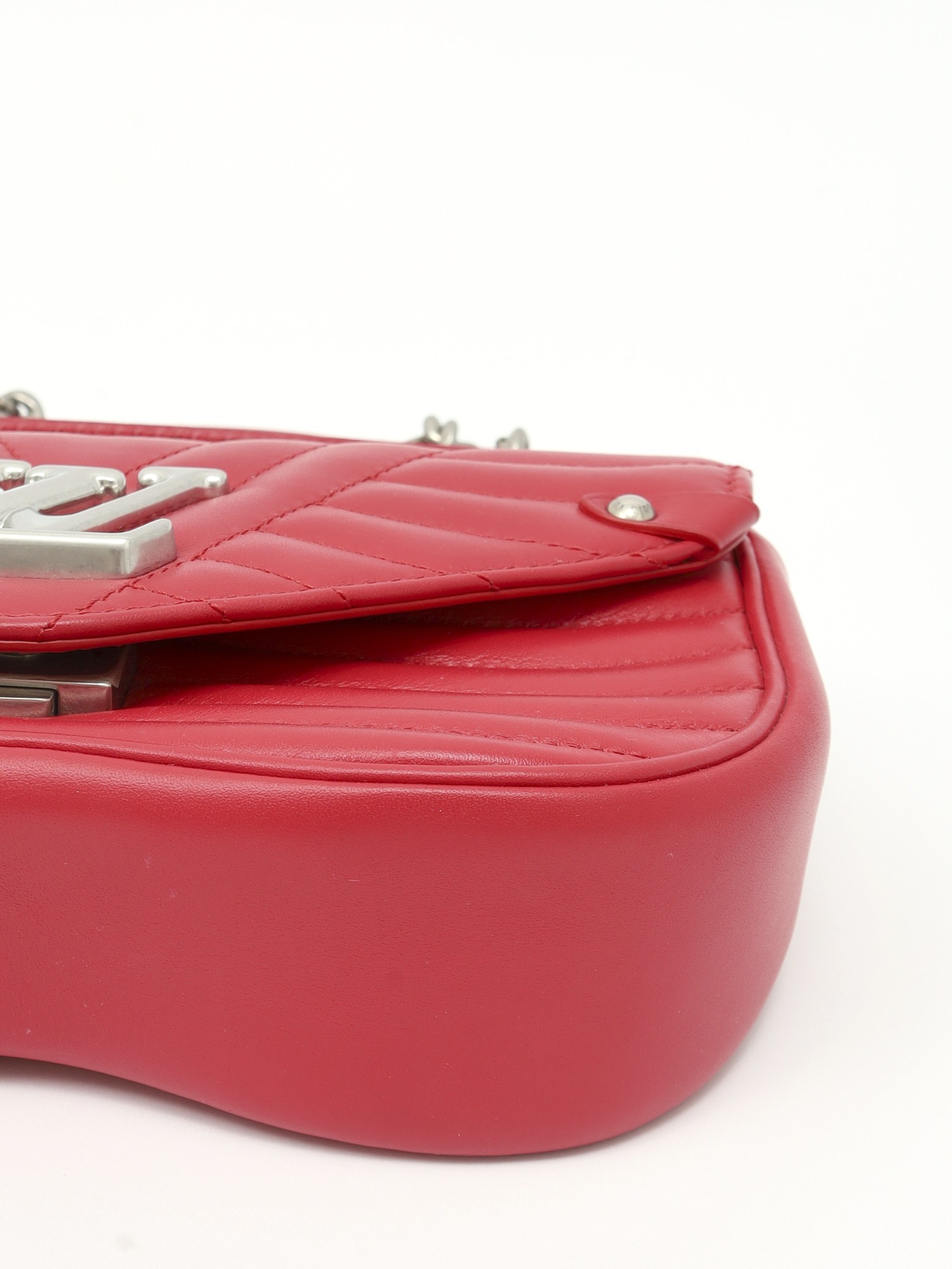 Louis Vuitton New Wave 10