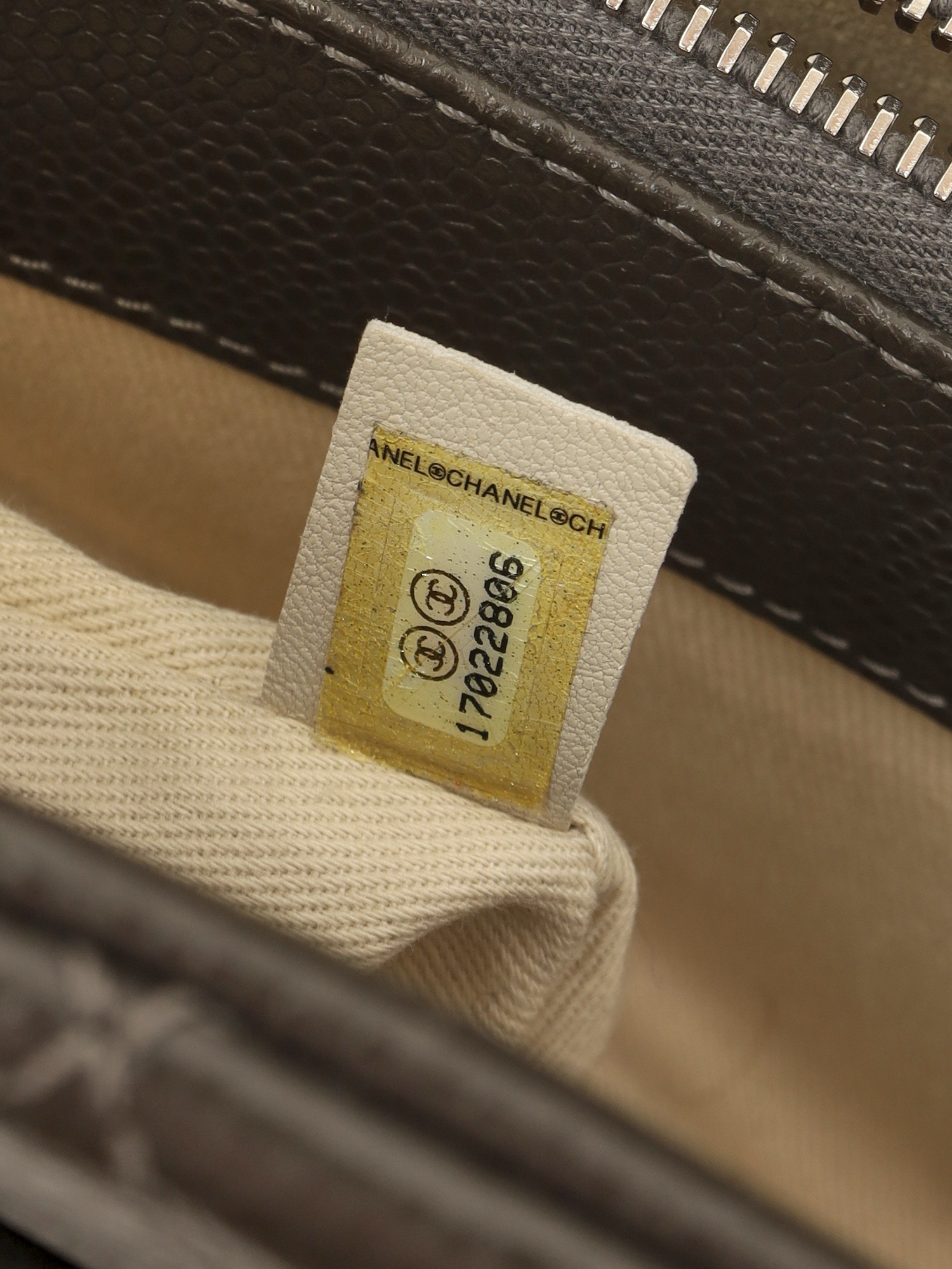 Chanel Timeless CC 15