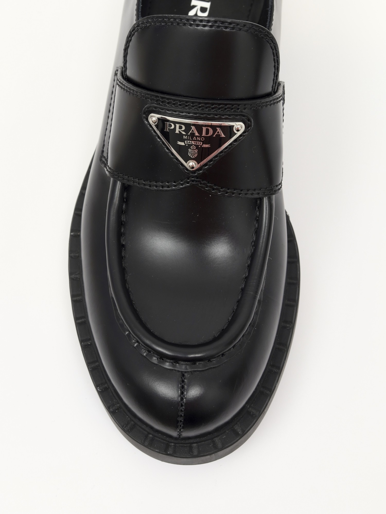 Обувь Prada Laquer Loafers 37.5 изображение #5
