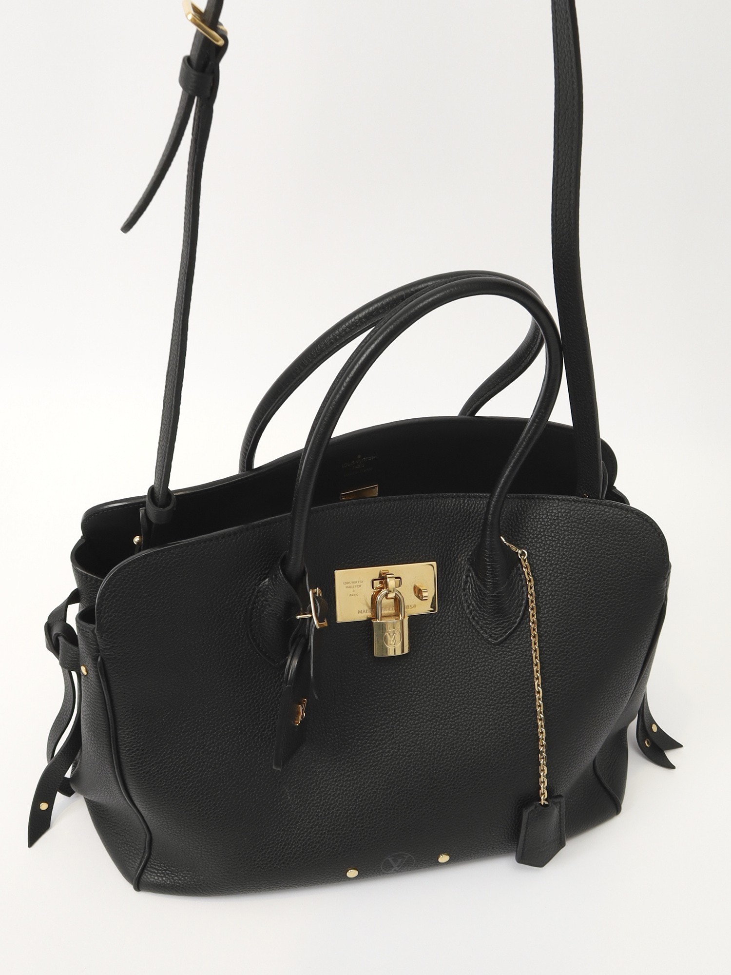 Louis Vuitton Milla  5
