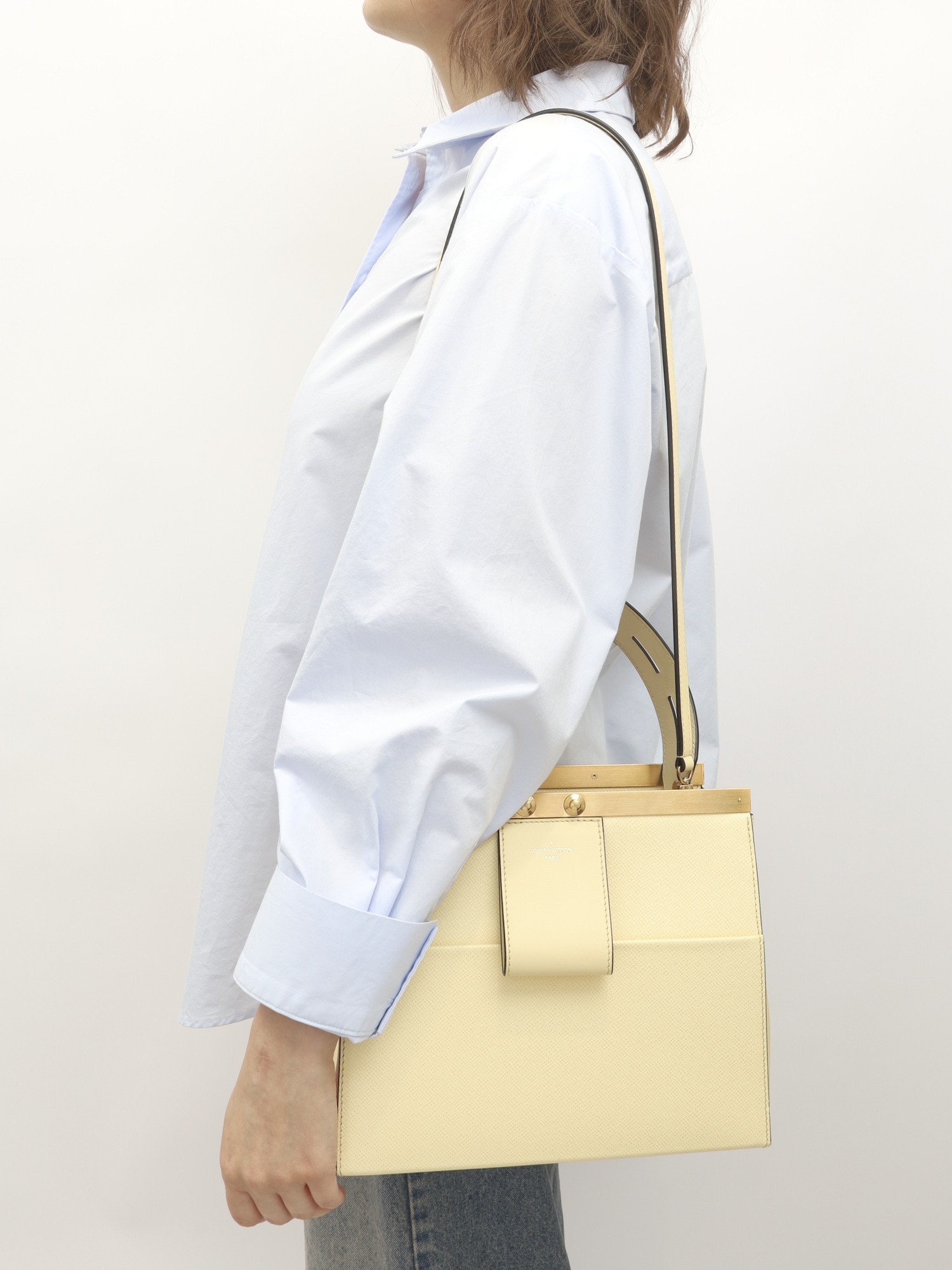 Louis Vuitton City Frame 1