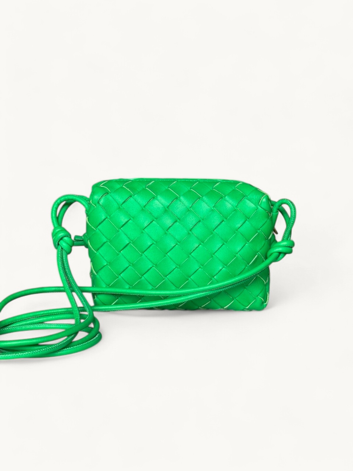Bottega Veneta Loop  2