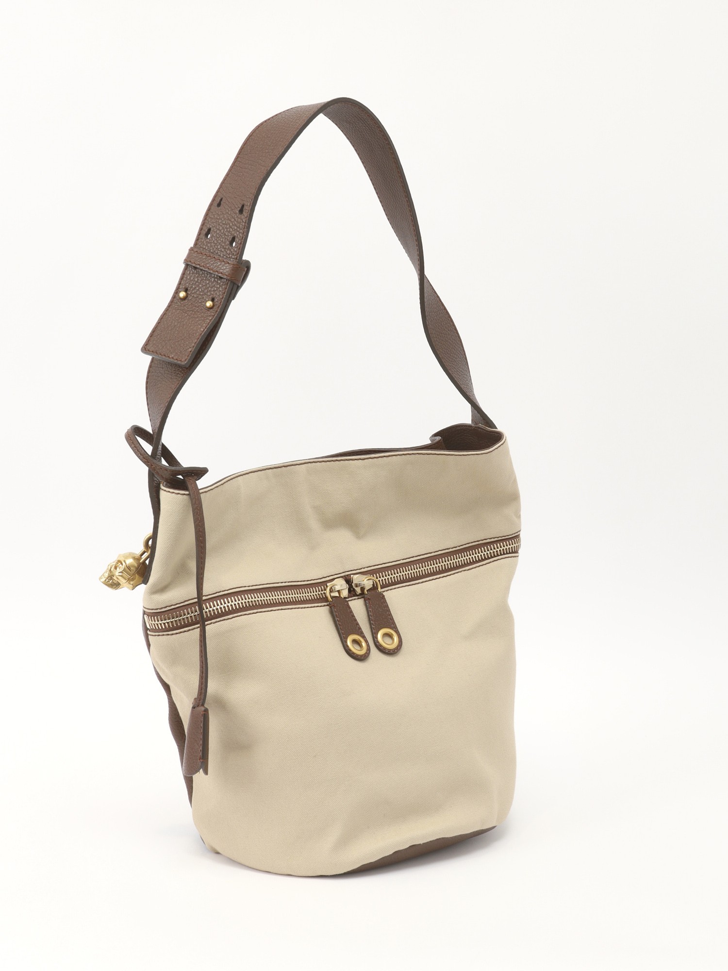 Alexander McQueen Leather Bag  2