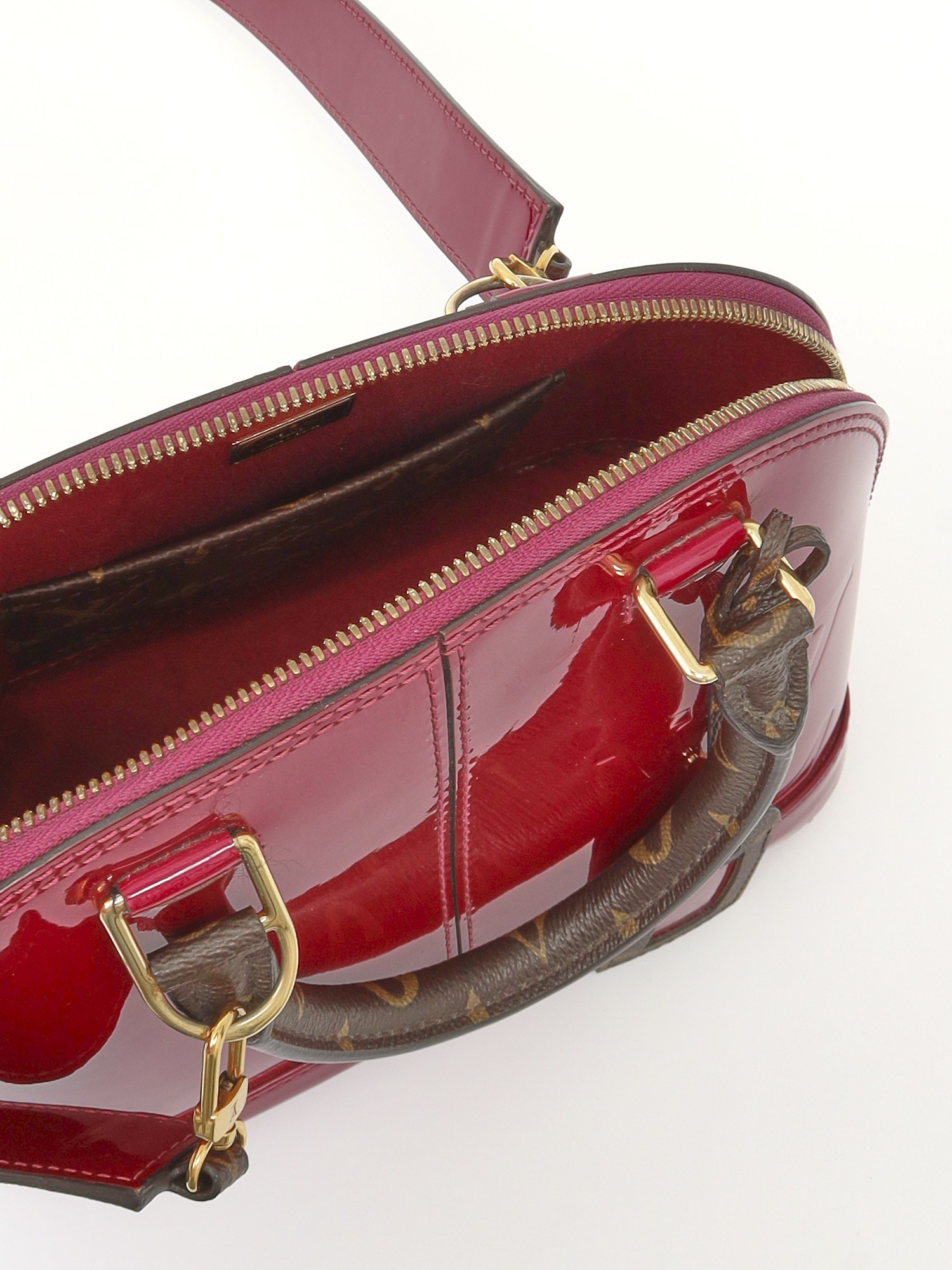 Louis Vuitton Alma 10