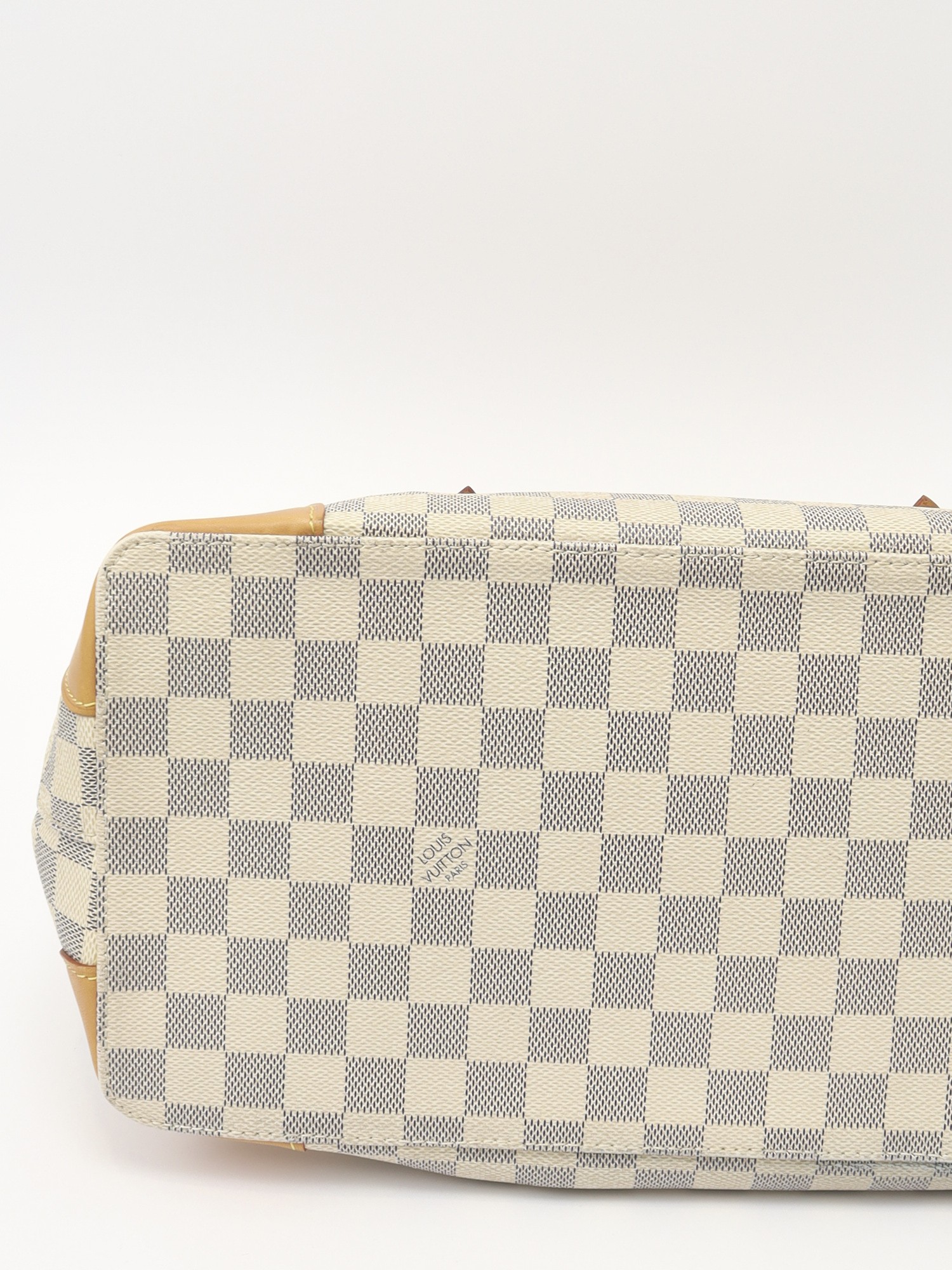 Louis Vuitton Hampstead 5