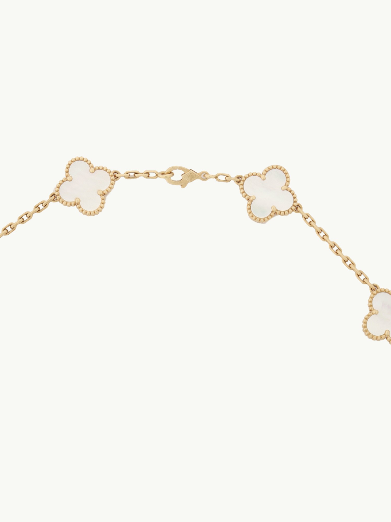 Van Cleef & Arpels Alhambra  4