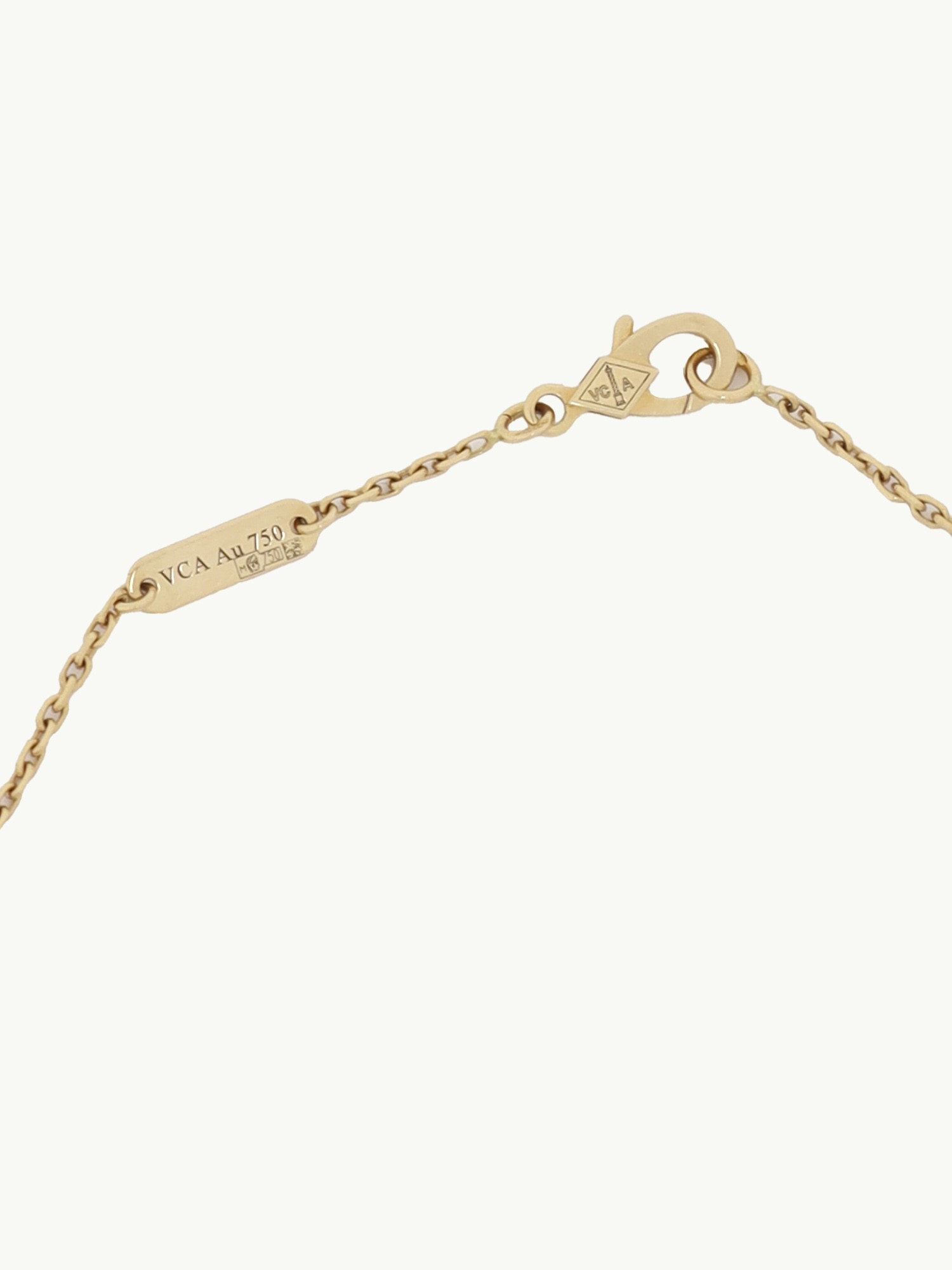 Van Cleef & Arpels Alhambra  5