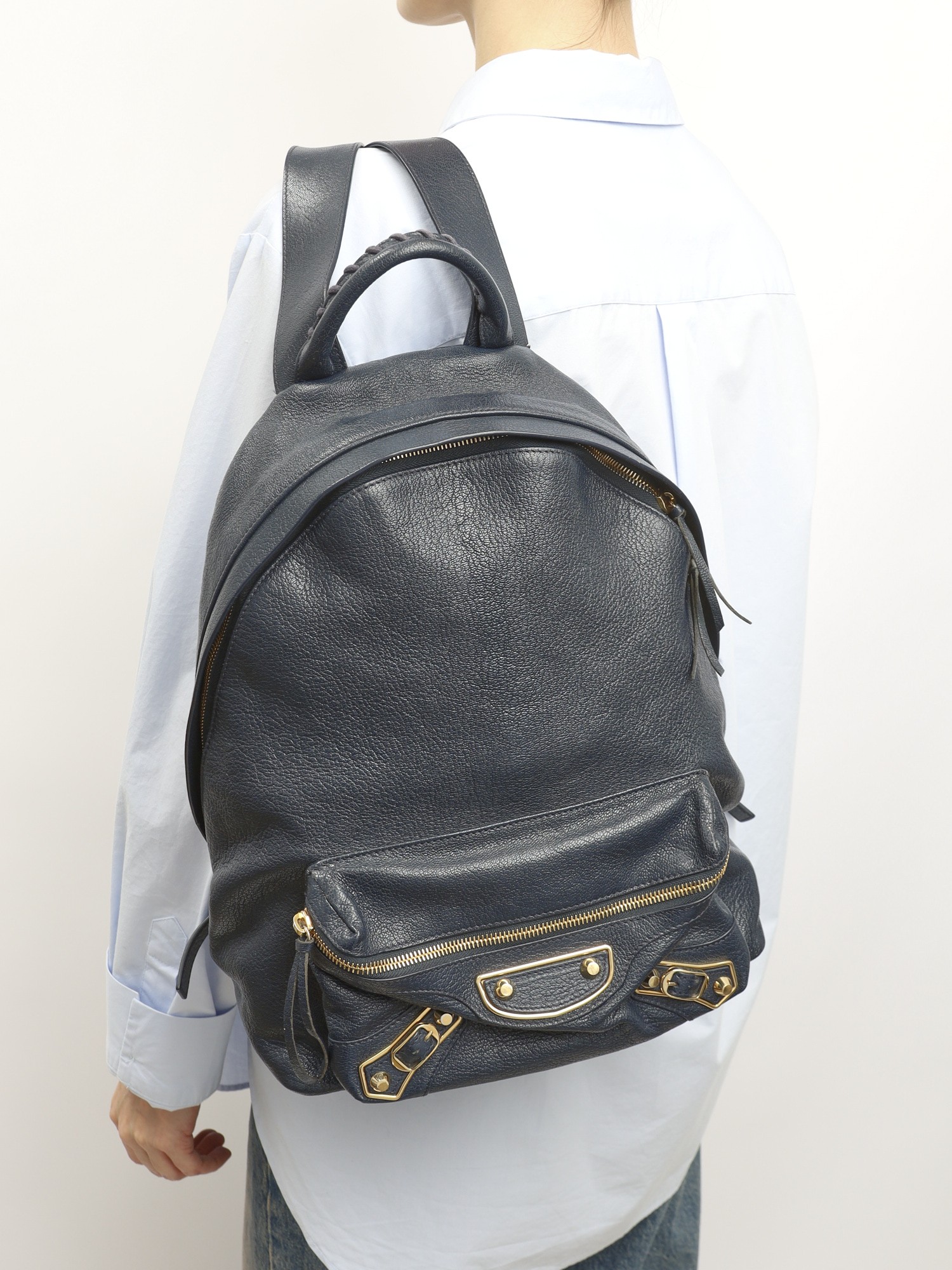 Balenciaga   2