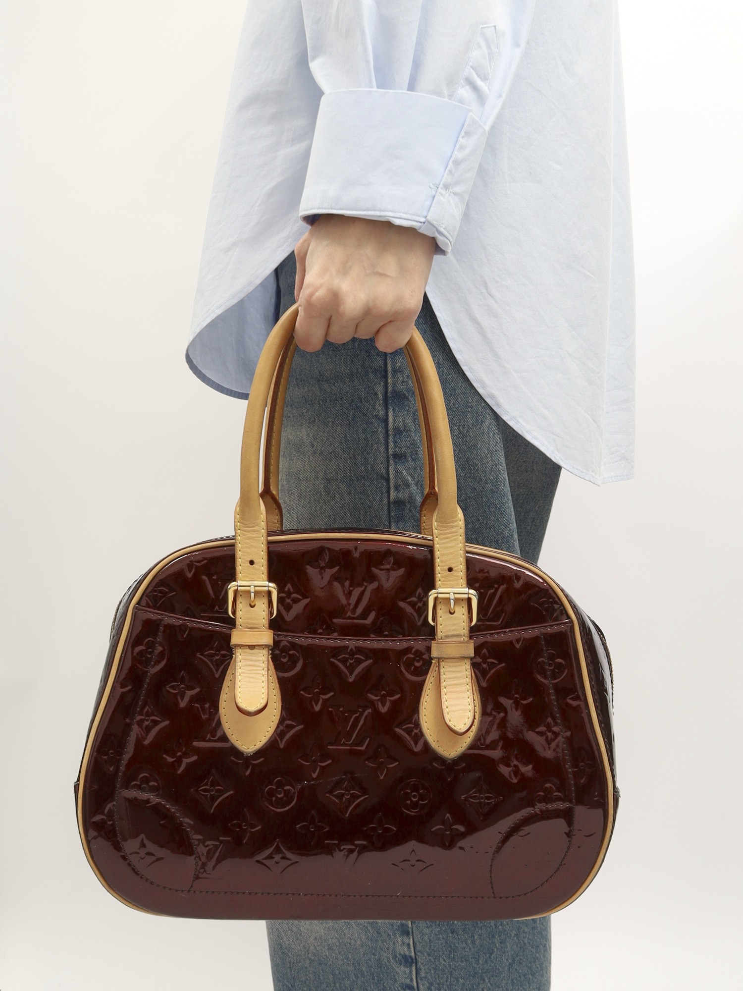 Louis Vuitton Summit Drive 1