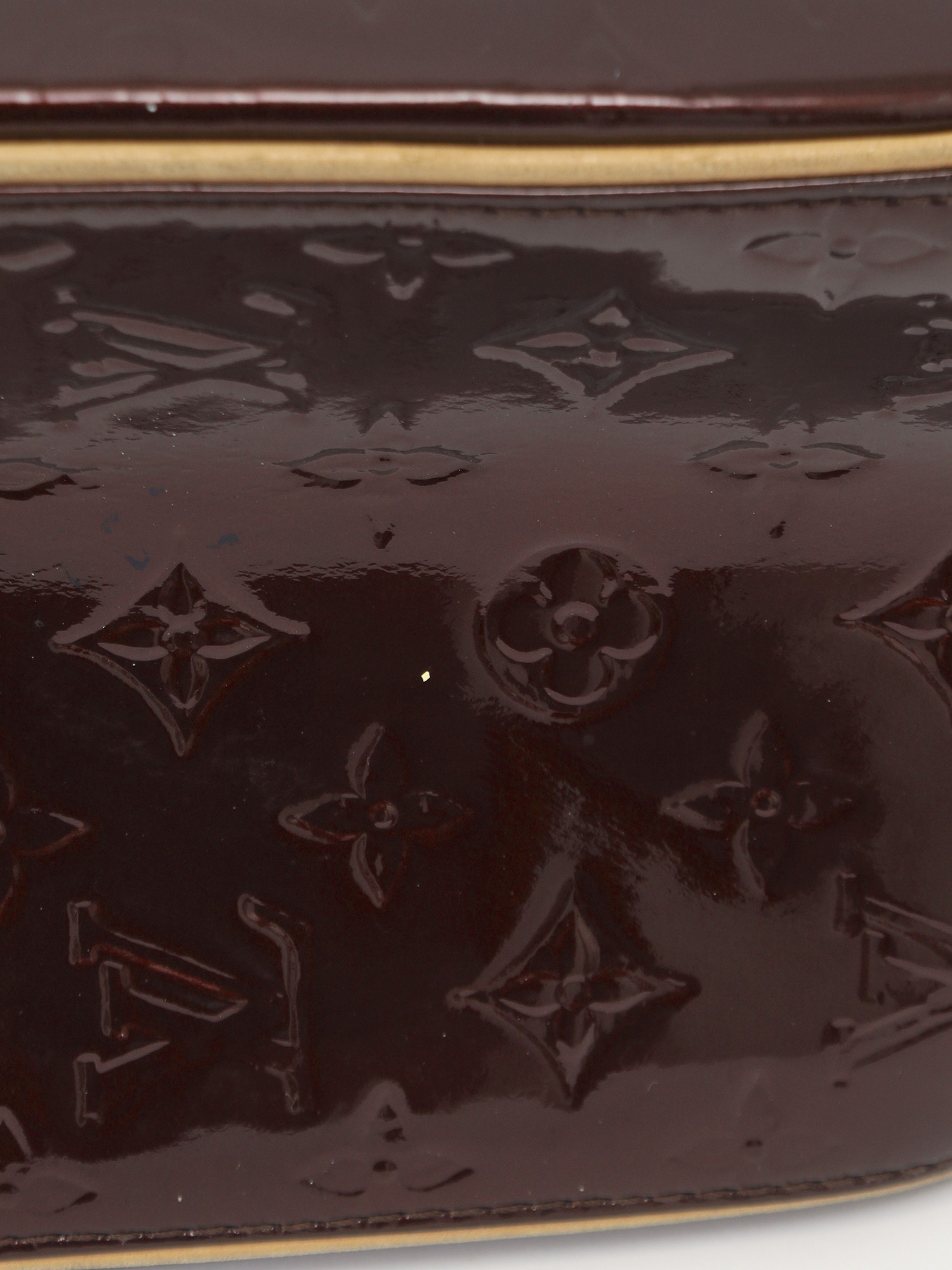 Louis Vuitton Summit Drive 9