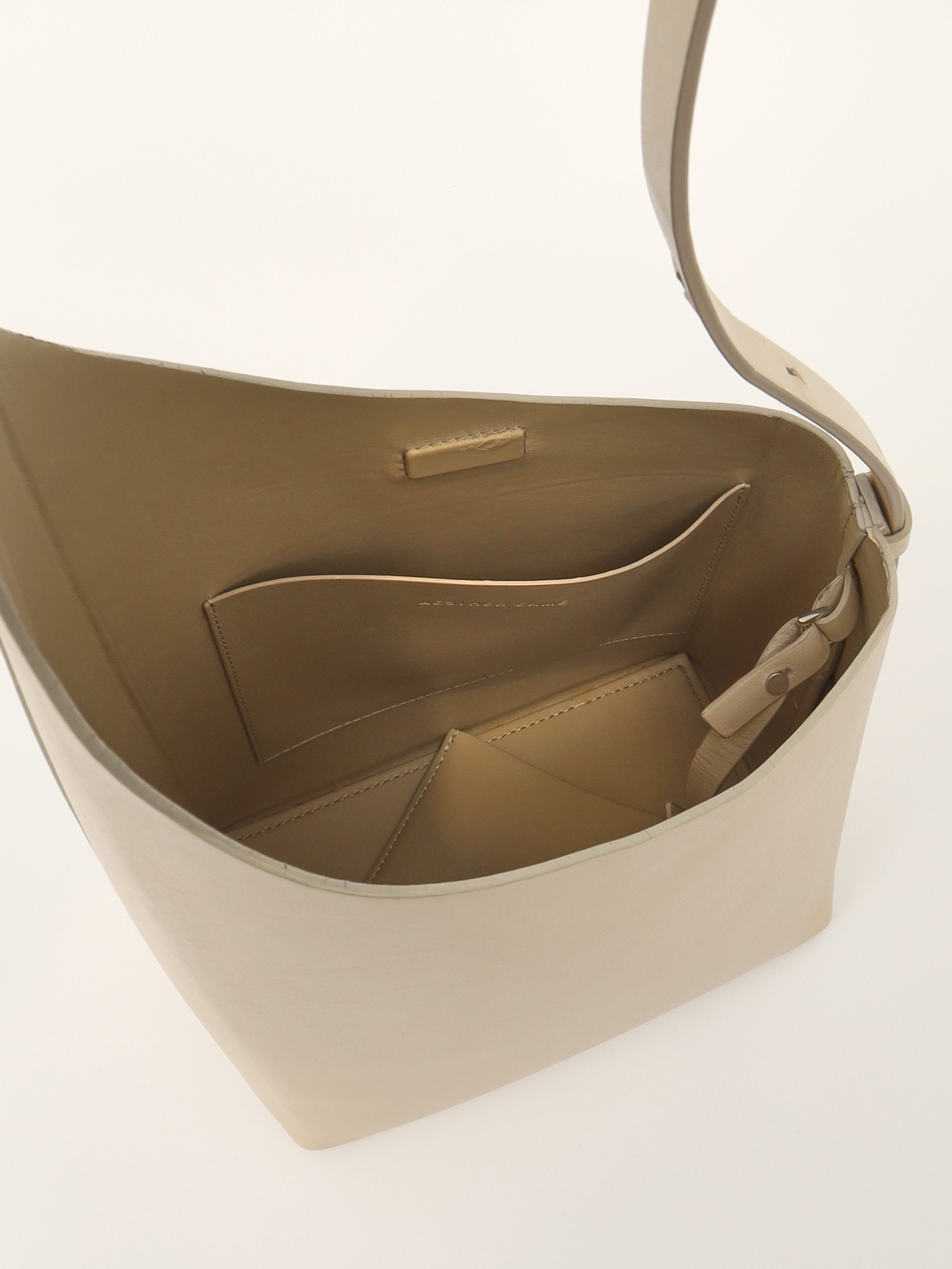 Aesther Ekme Demi Lune 9