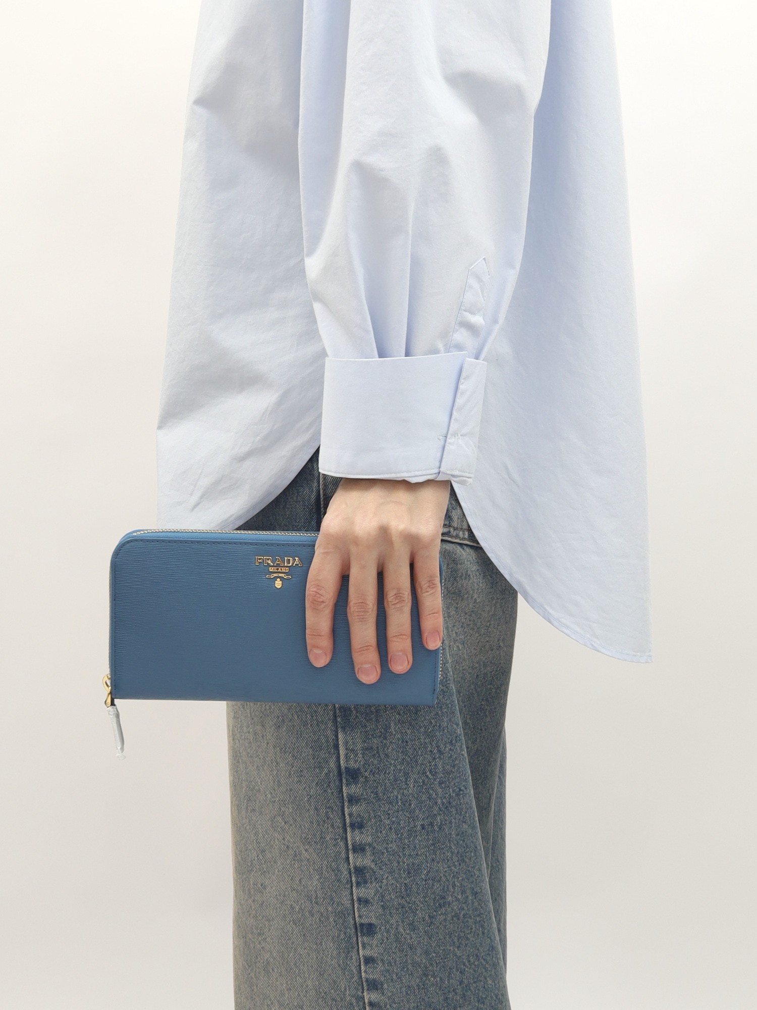 Prada Wallet  1