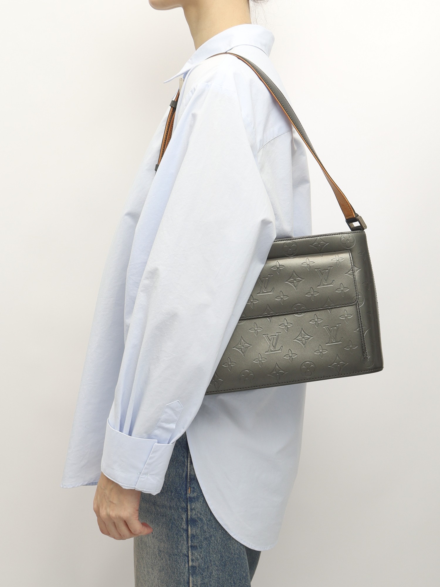 Louis Vuitton Alston  2
