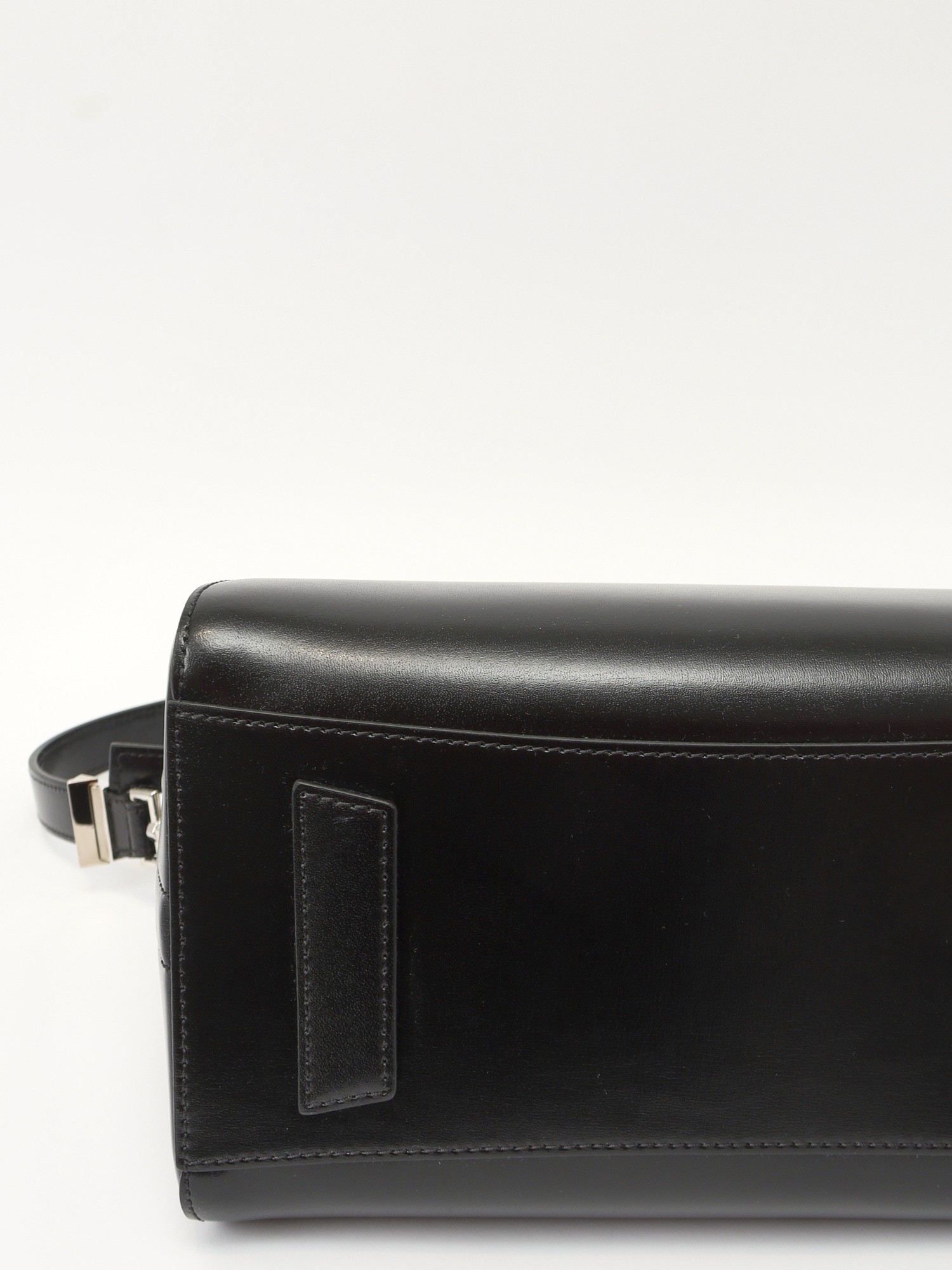 Givenchy Antigona  8