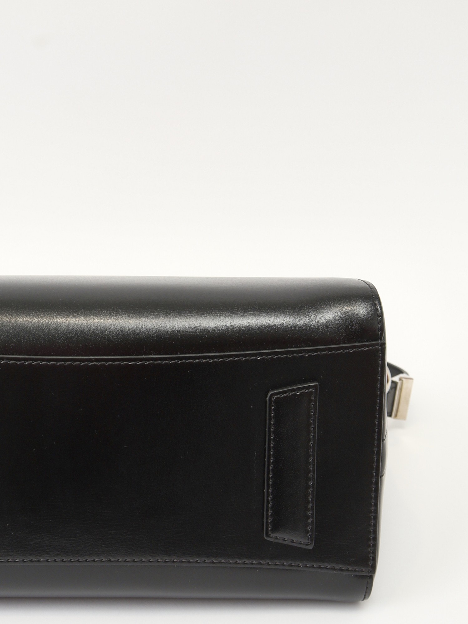 Givenchy Antigona  9