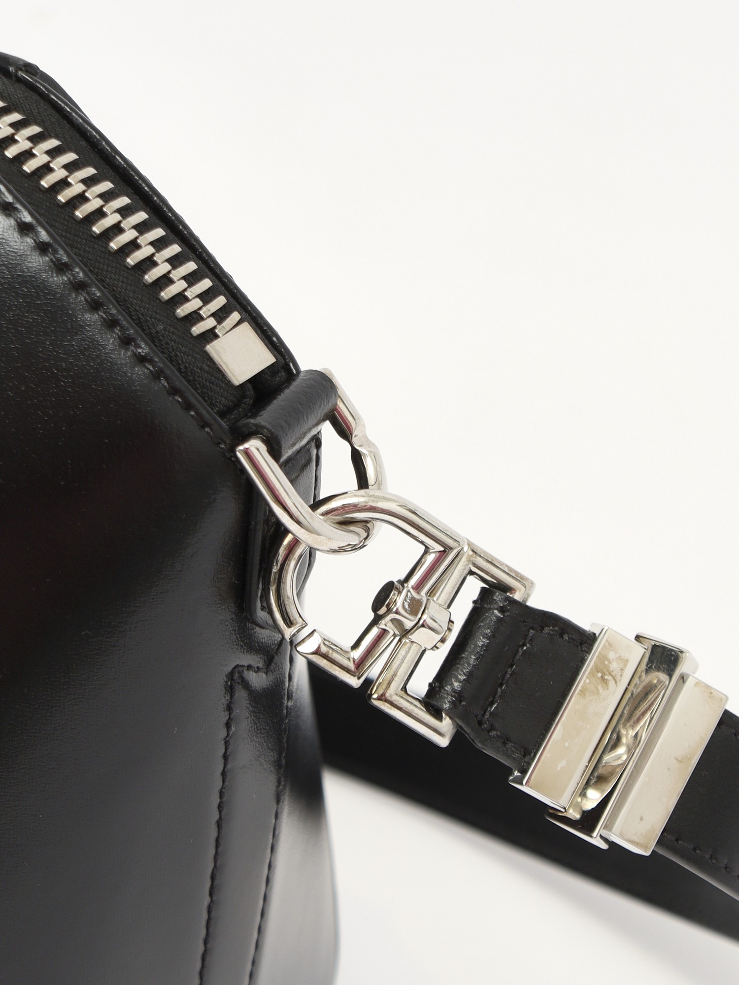 Givenchy Antigona  7