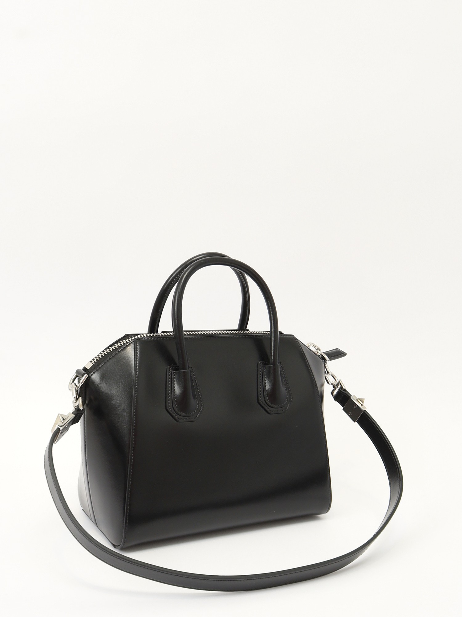 Givenchy Antigona  3
