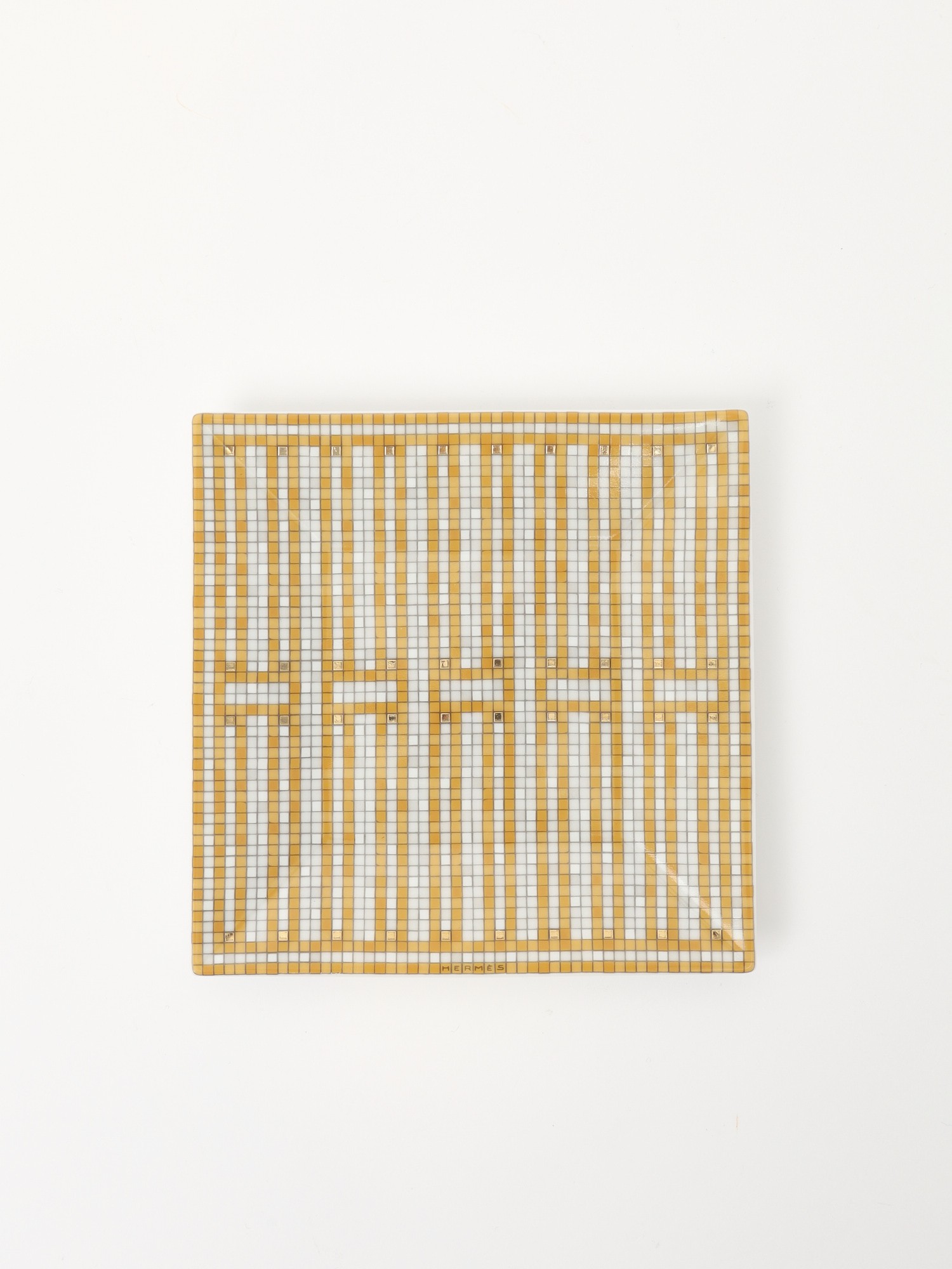 Hermes Set of plates  3