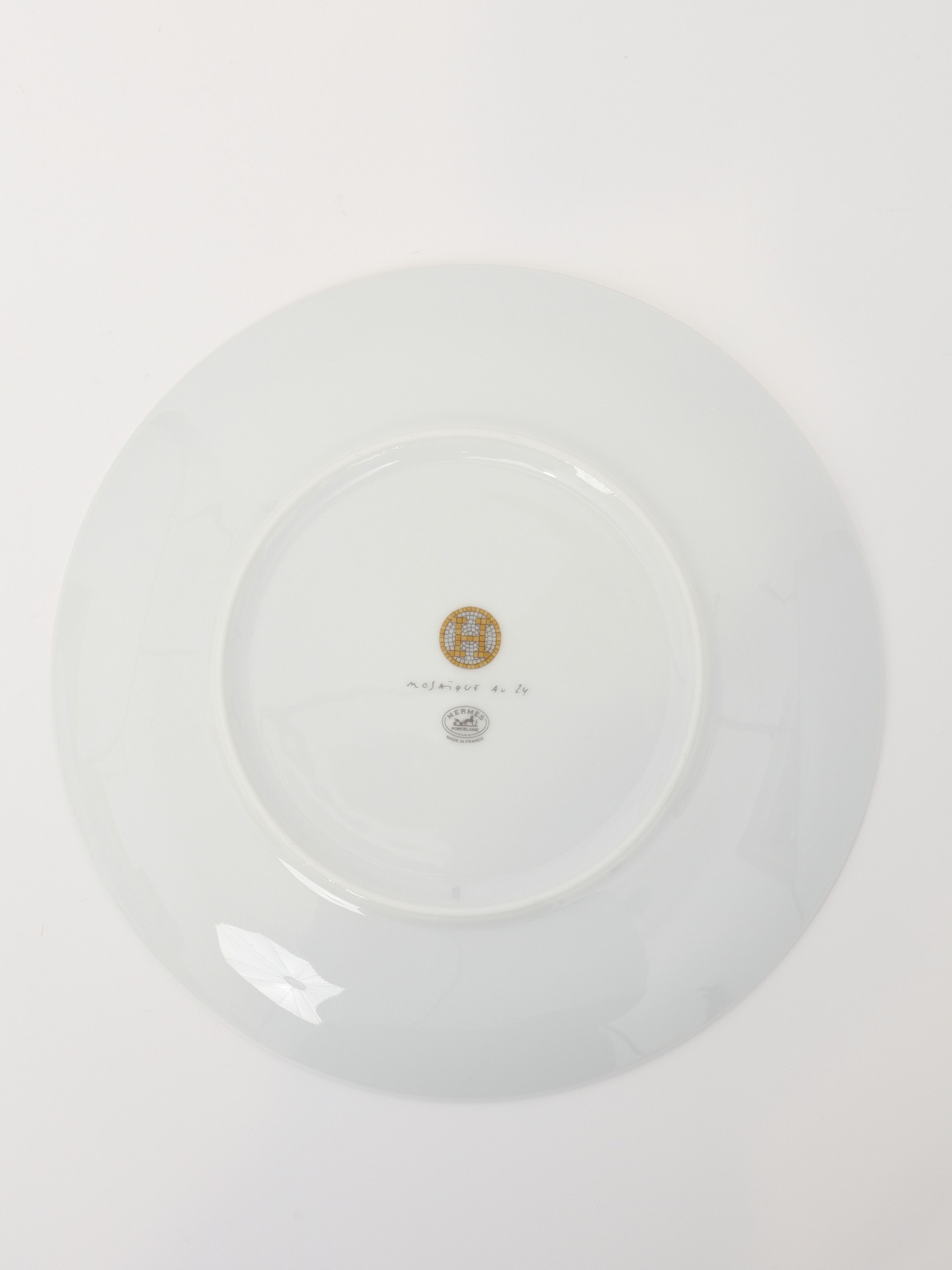 Hermes Set of plates  4