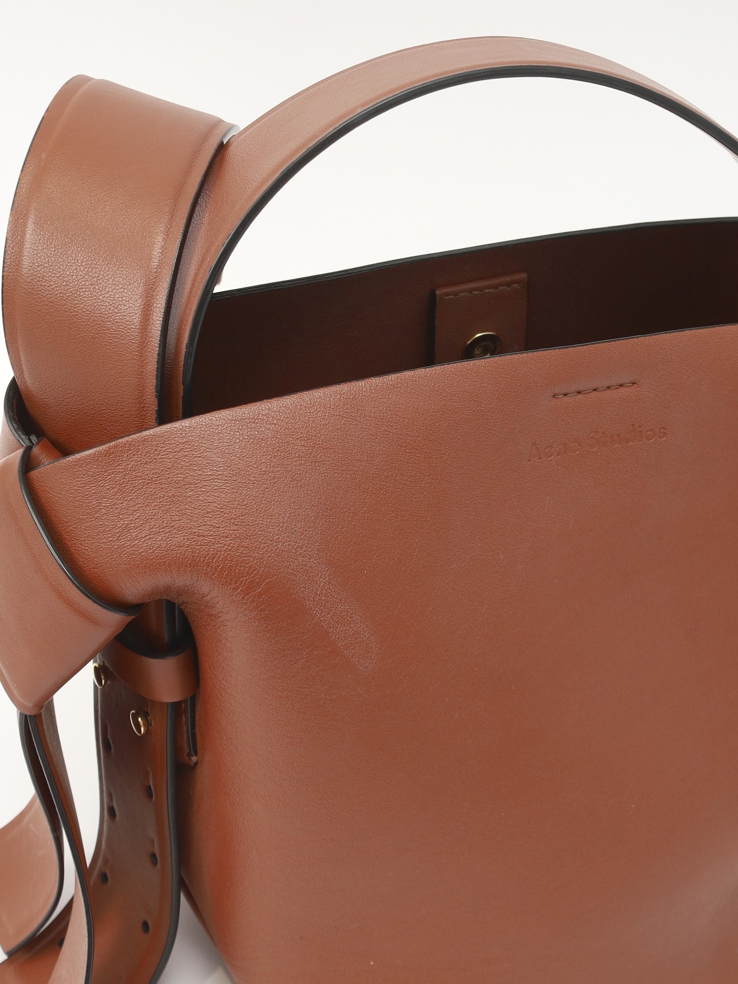 Acne Studios Musubi 5