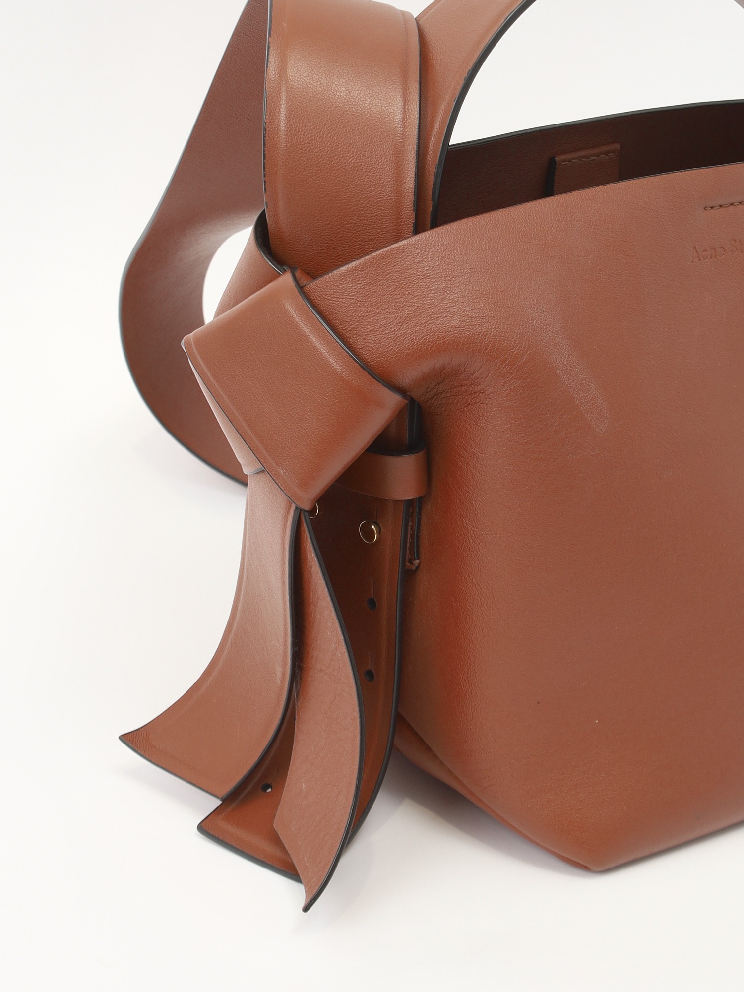 Acne Studios Musubi 7