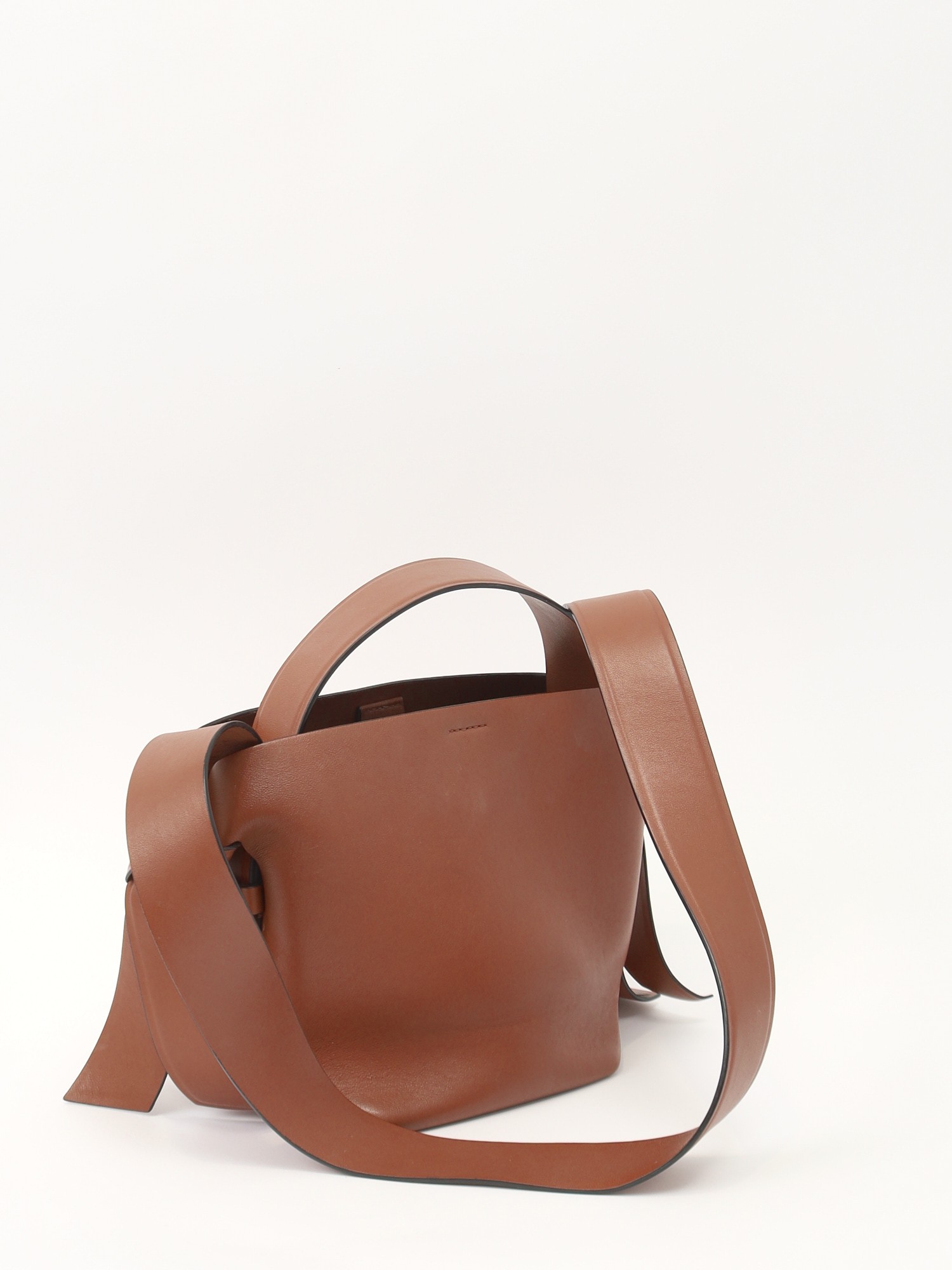 Acne Studios Musubi 3