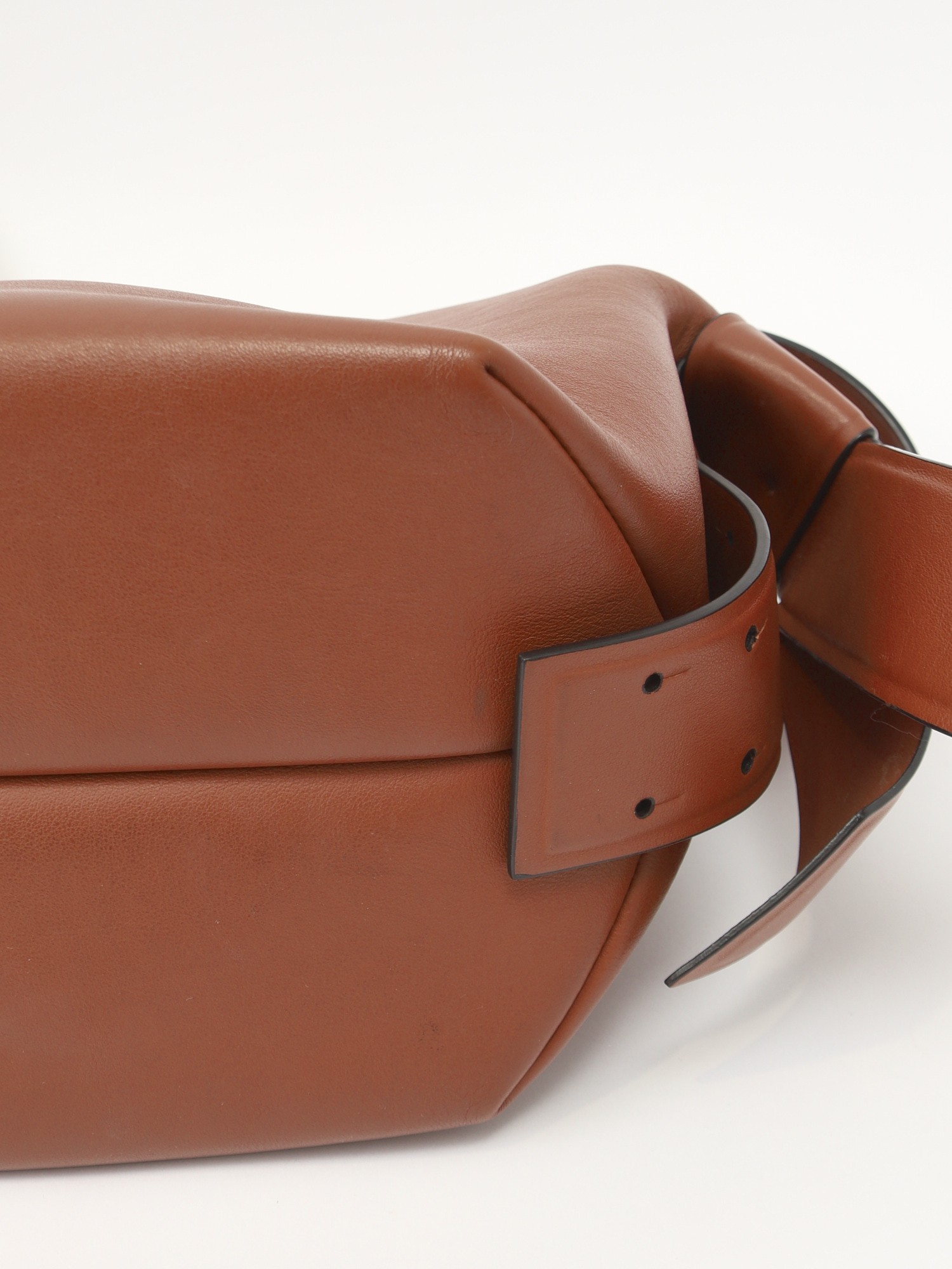 Acne Studios Musubi 11