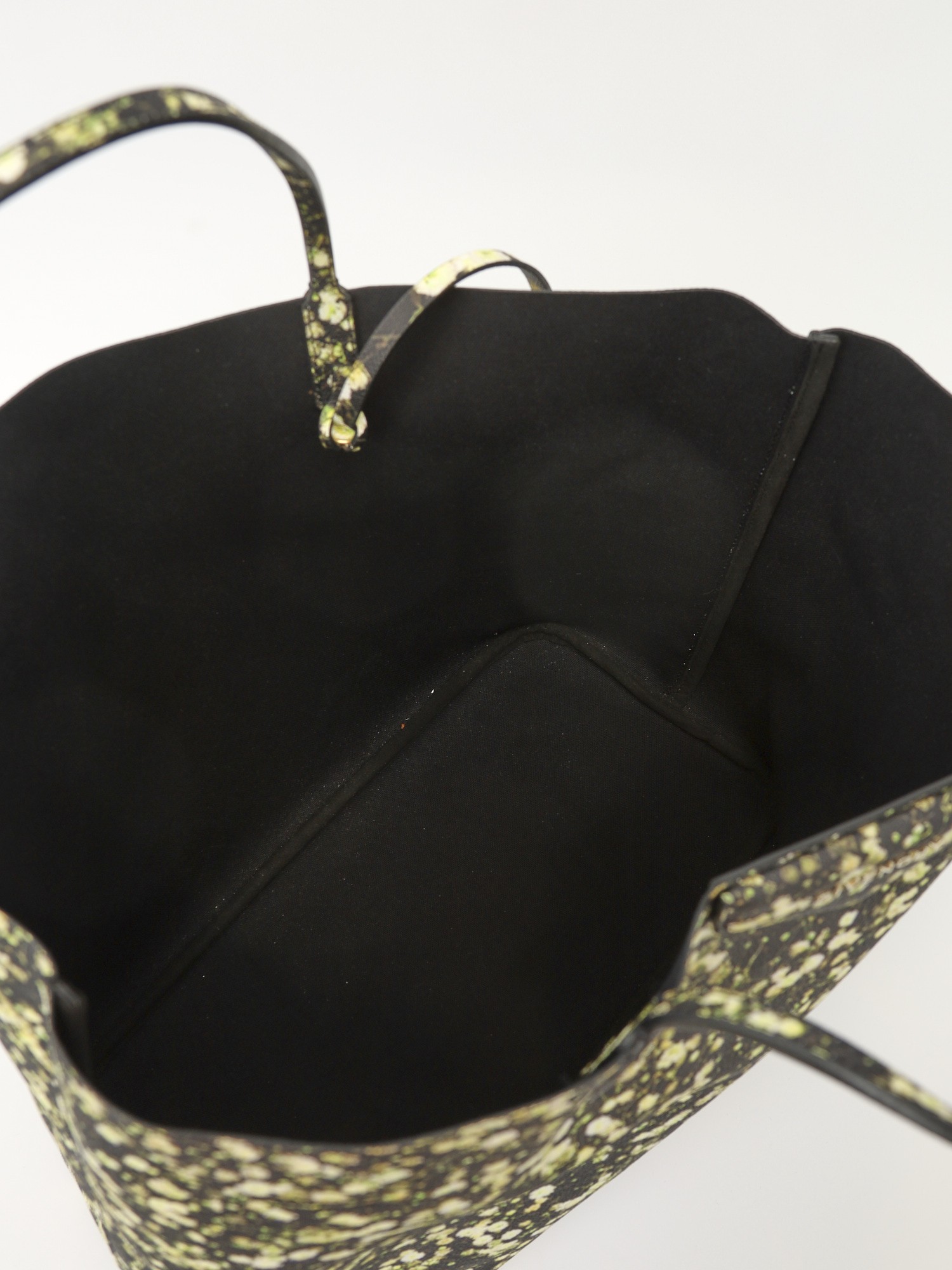 Givenchy Antigona  9