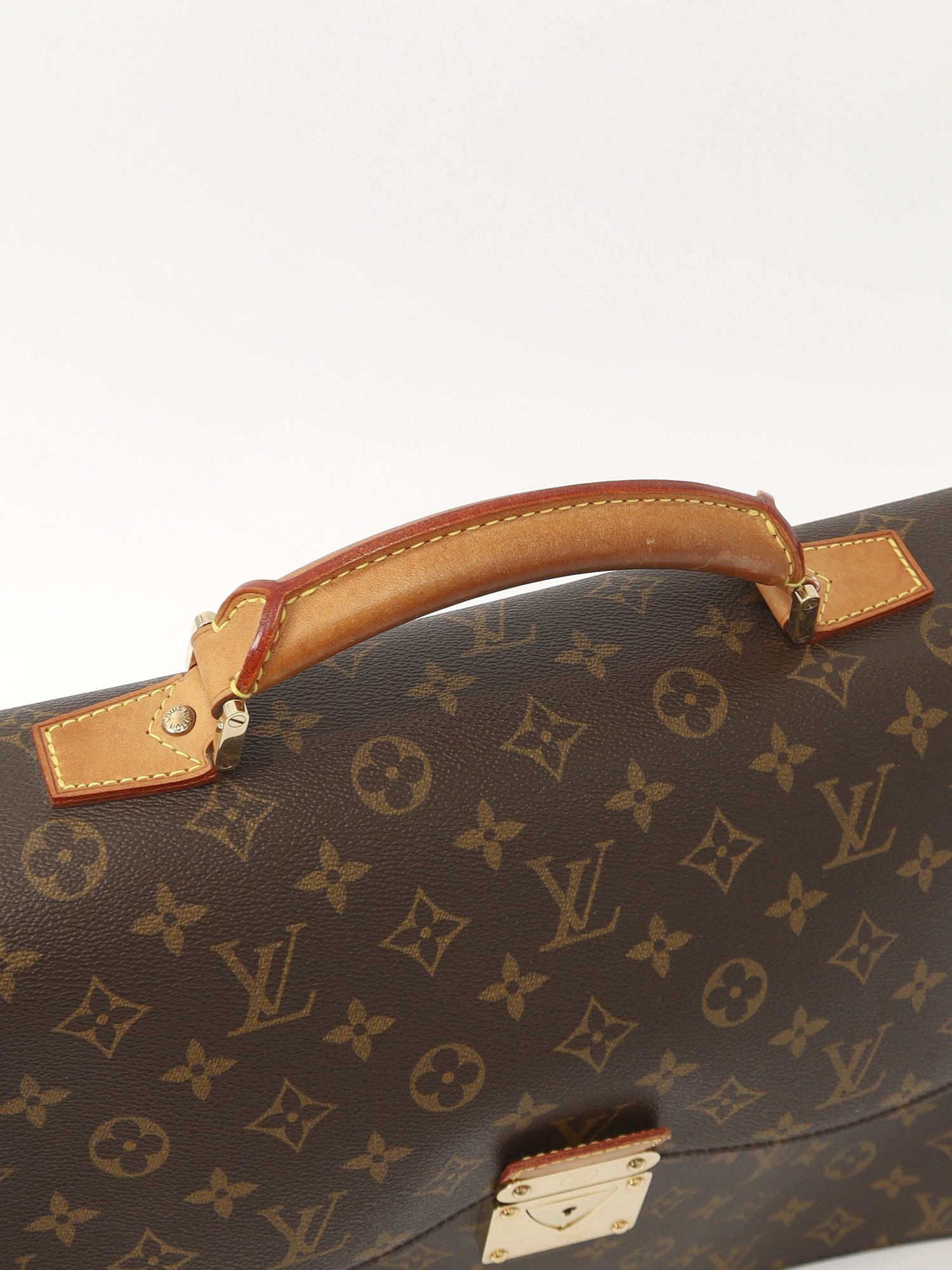 Louis Vuitton Robusto  5