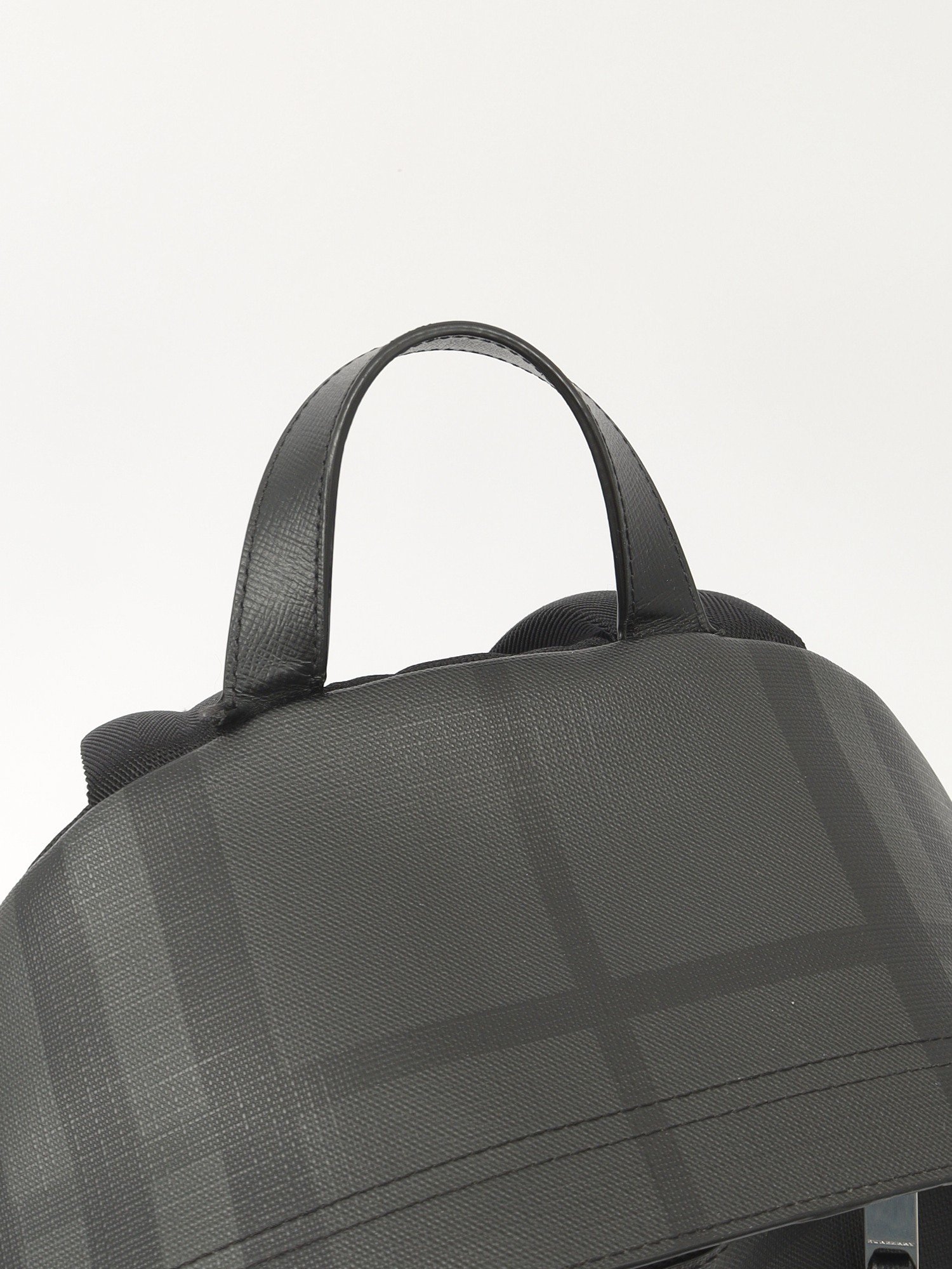 Burberry   5
