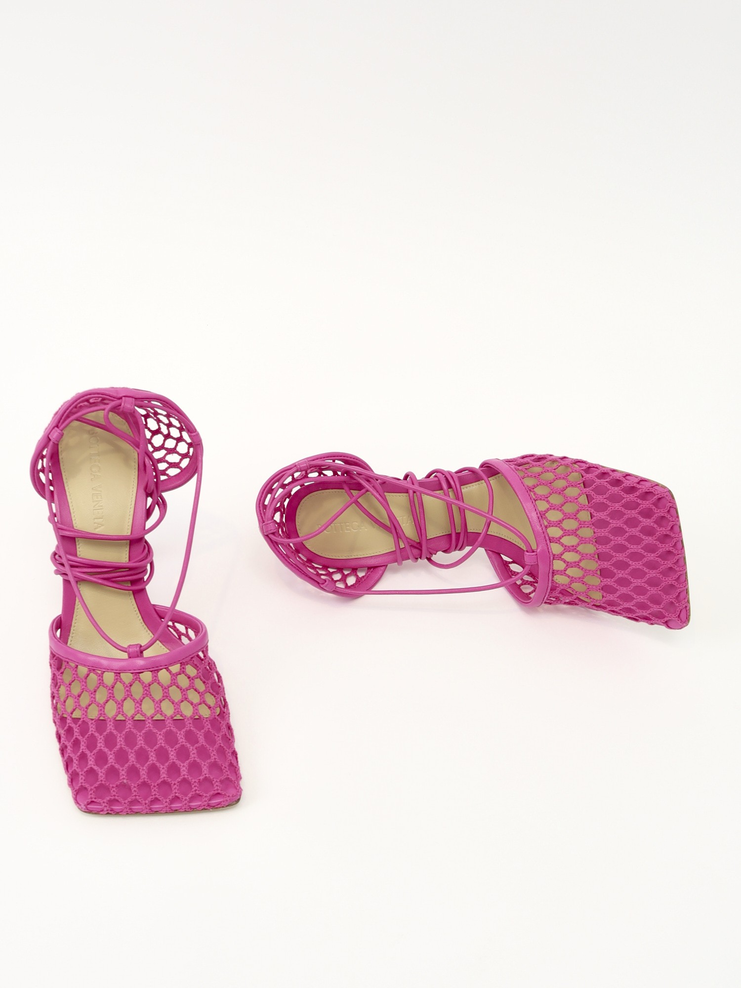 Bottega Veneta Shoes 37 5