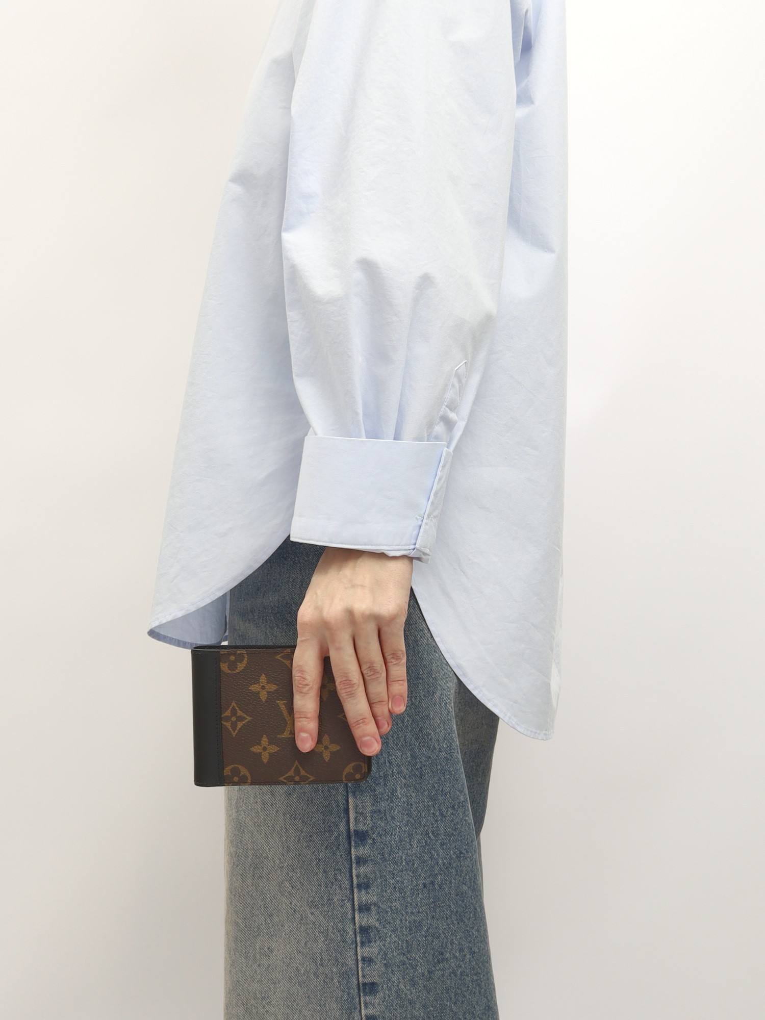 Louis Vuitton Wallet 1